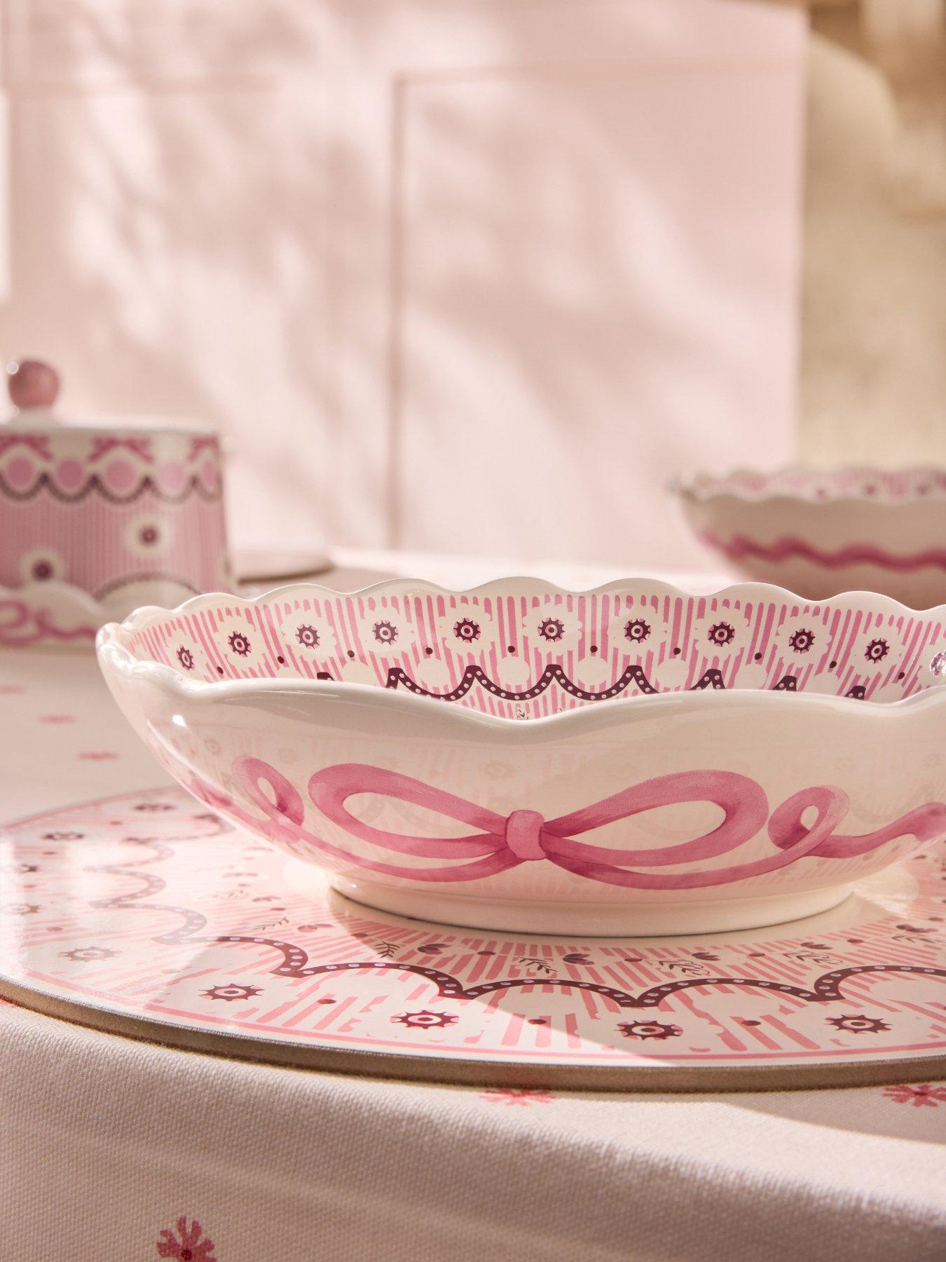 Image 4 of 4 of Cath Kidston Spitalfields Silk Pasta Bowl