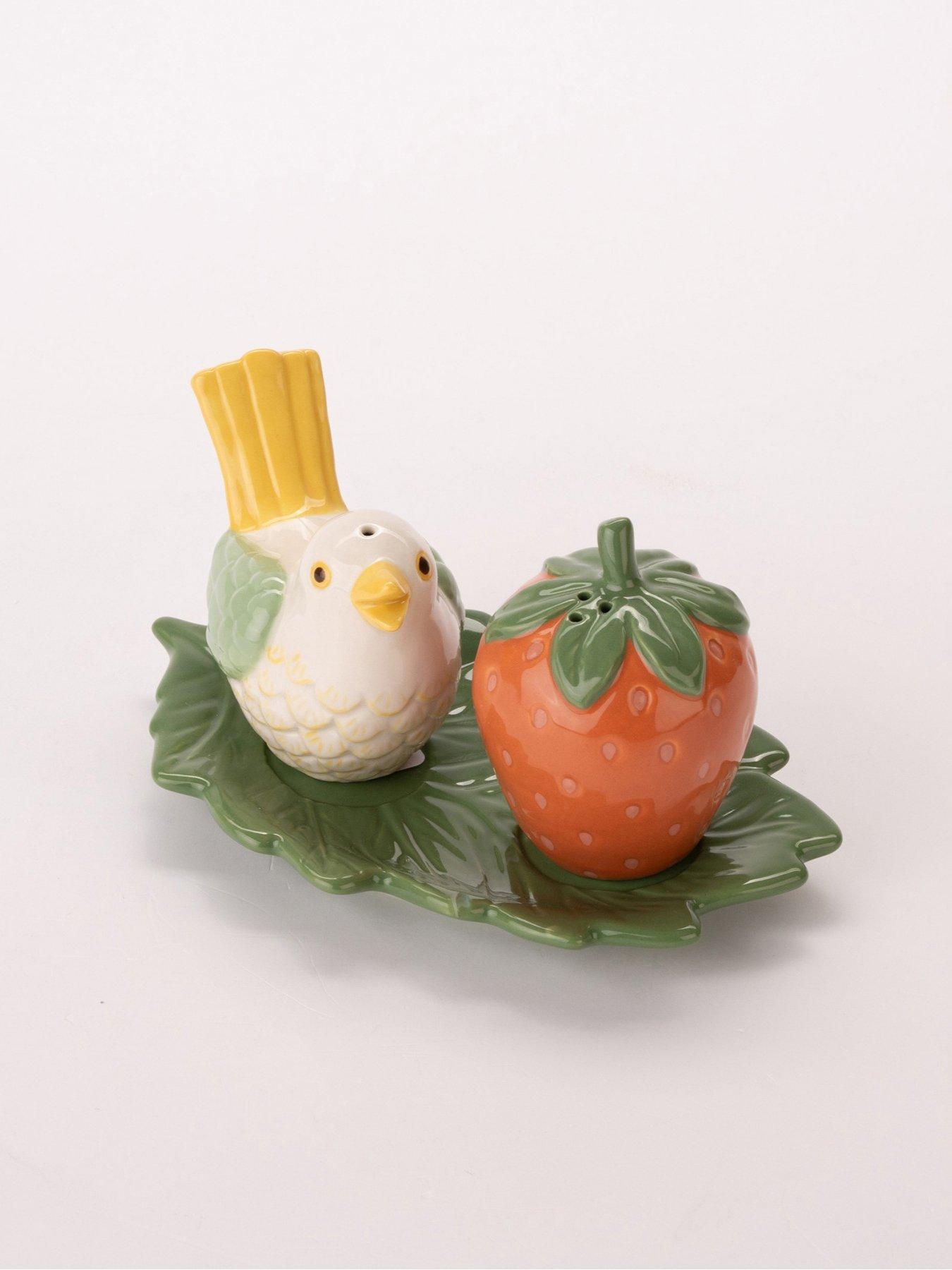 Image 3 of 6 of William Morris at Home Kg Salt &amp; Pepper Shakers
