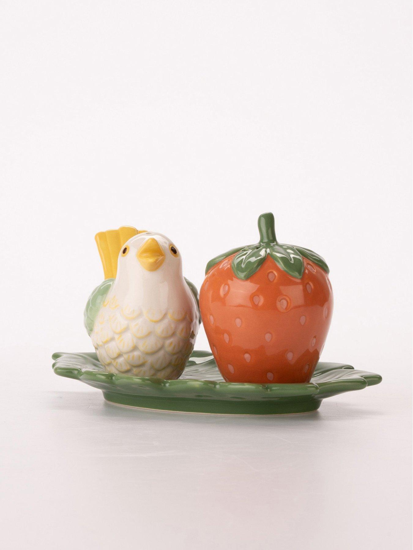 Image 4 of 6 of William Morris at Home Kg Salt &amp; Pepper Shakers