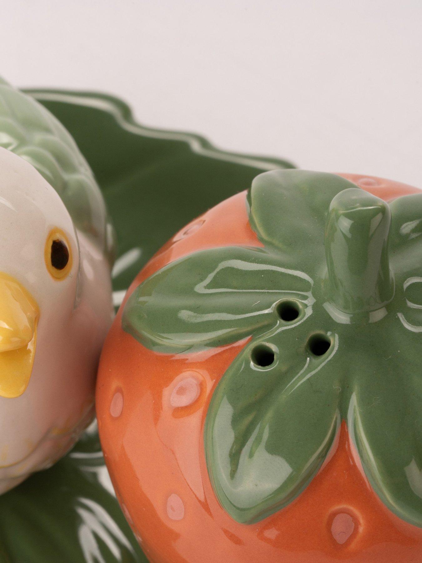Image 6 of 6 of William Morris at Home Kg Salt &amp; Pepper Shakers
