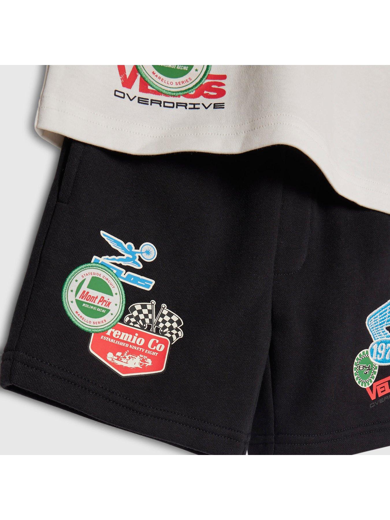 Image 4 of 5 of River Island Mini Boys Badge Motorsport T-Shirt &amp; Shorts Set - White