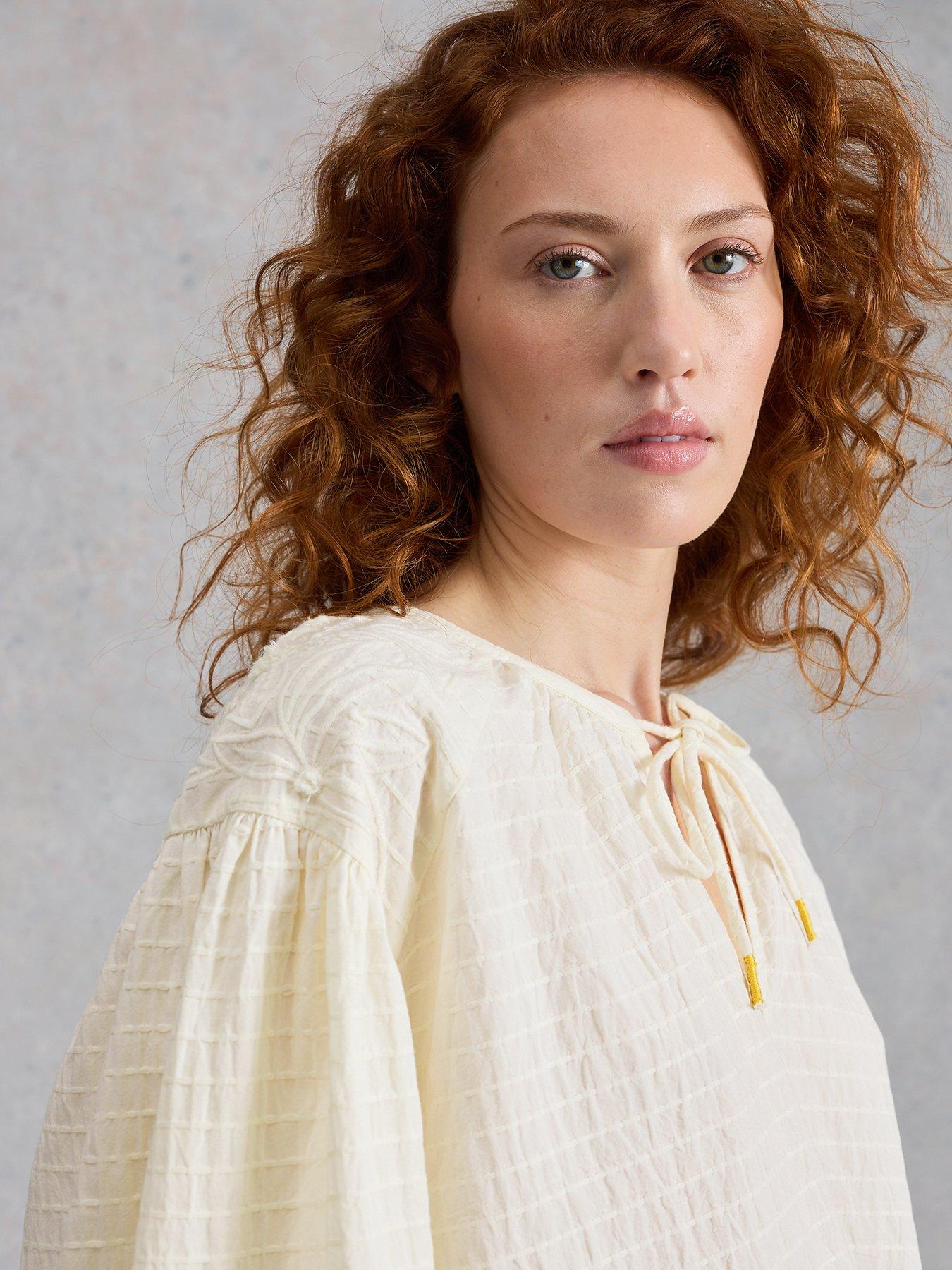 Image 4 of 6 of White Stuff Tilly Textured Top - White