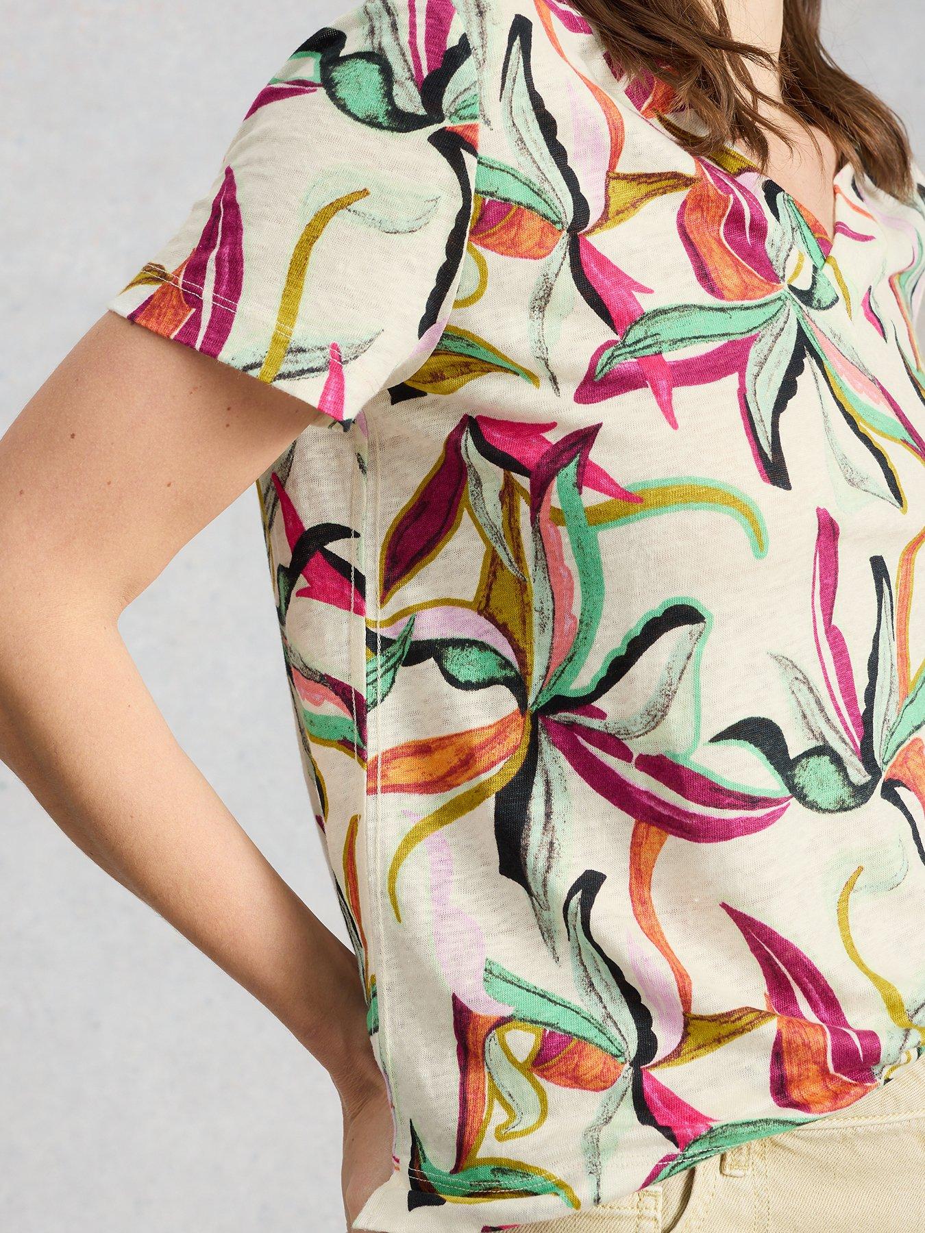 Image 4 of 6 of White Stuff Susie V Neck Linen Tee