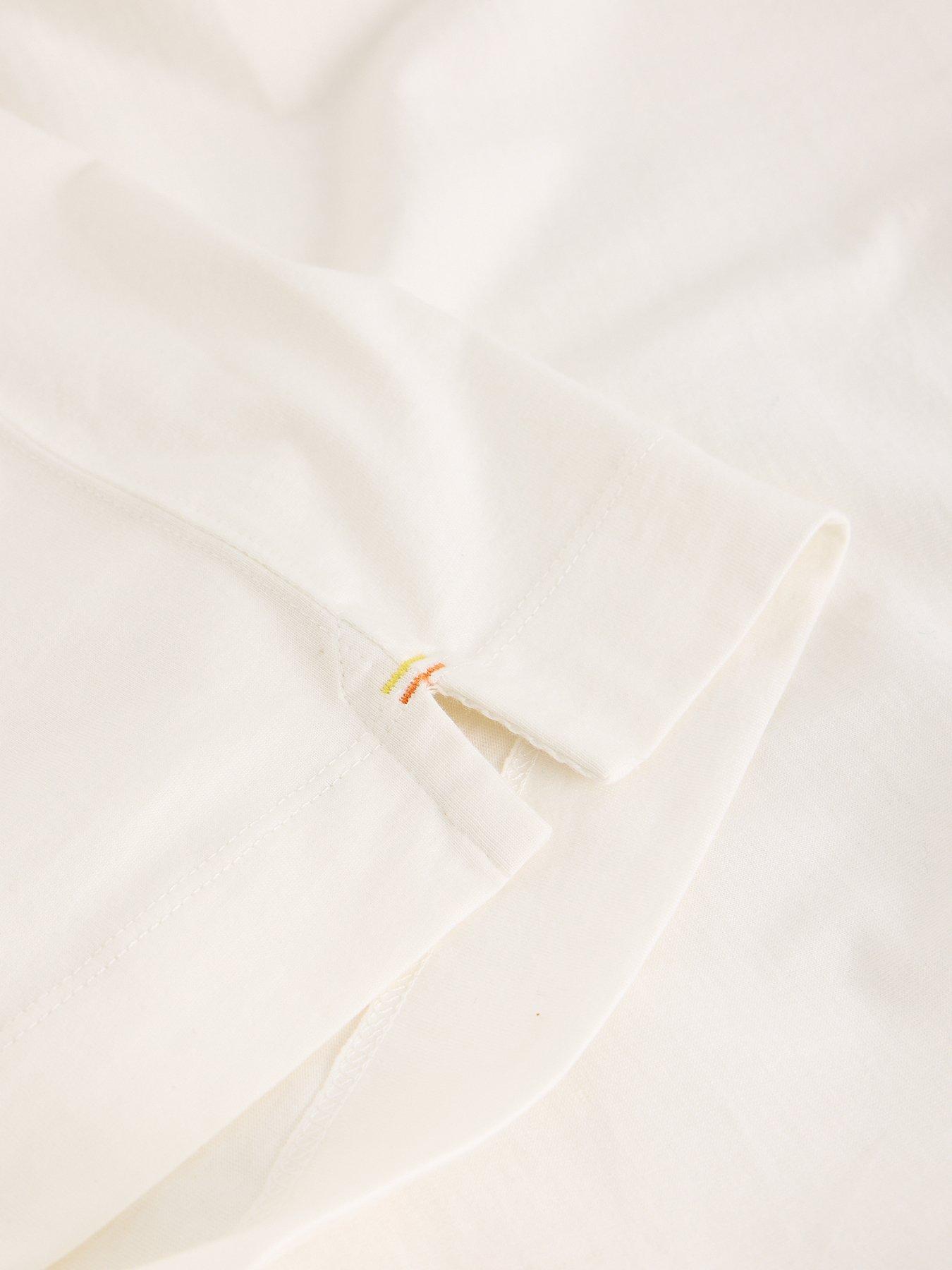  image of white-stuff-gina-graphic-tee