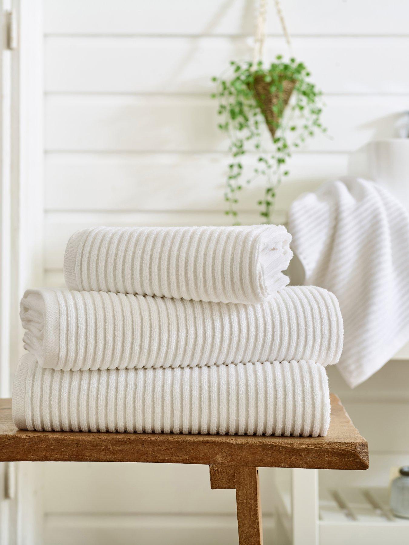 Deyongs DY Sereno Soft Textured Towel Collection