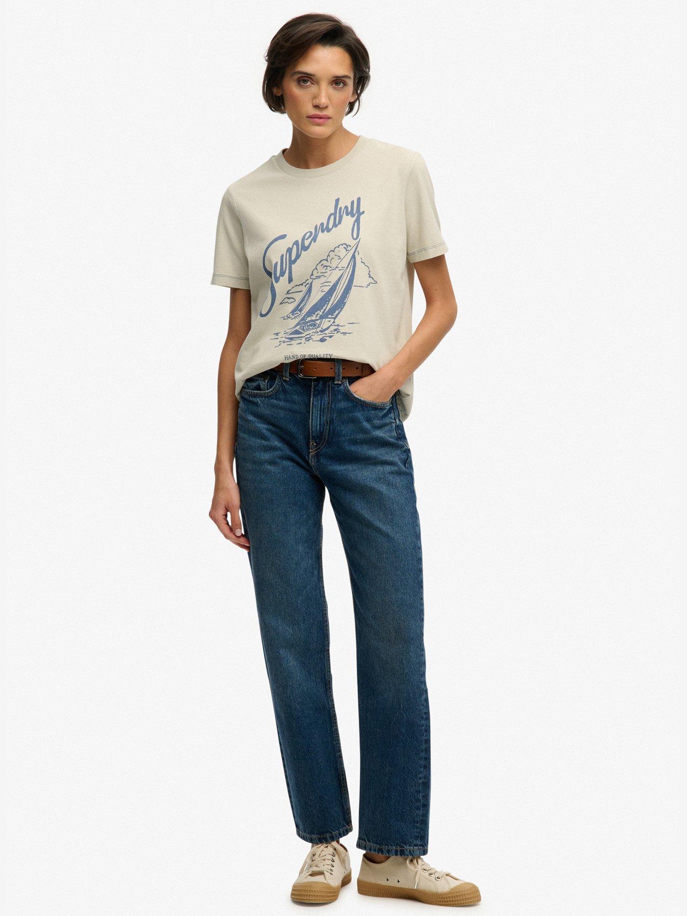 Image 3 of 6 of Superdry Heritage Hamptons T-Shirt - Beige