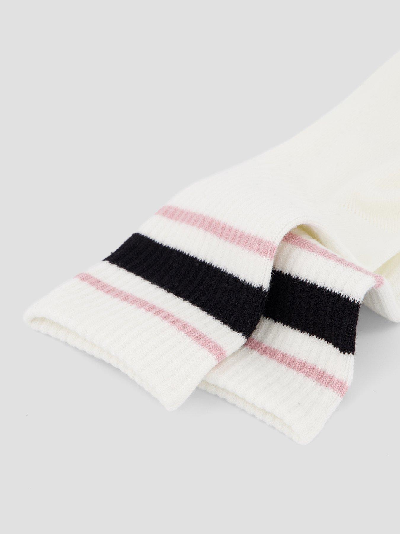 Image 4 of 4 of The Very Collection 5 Pack Sports Ankle Socks - Multi
