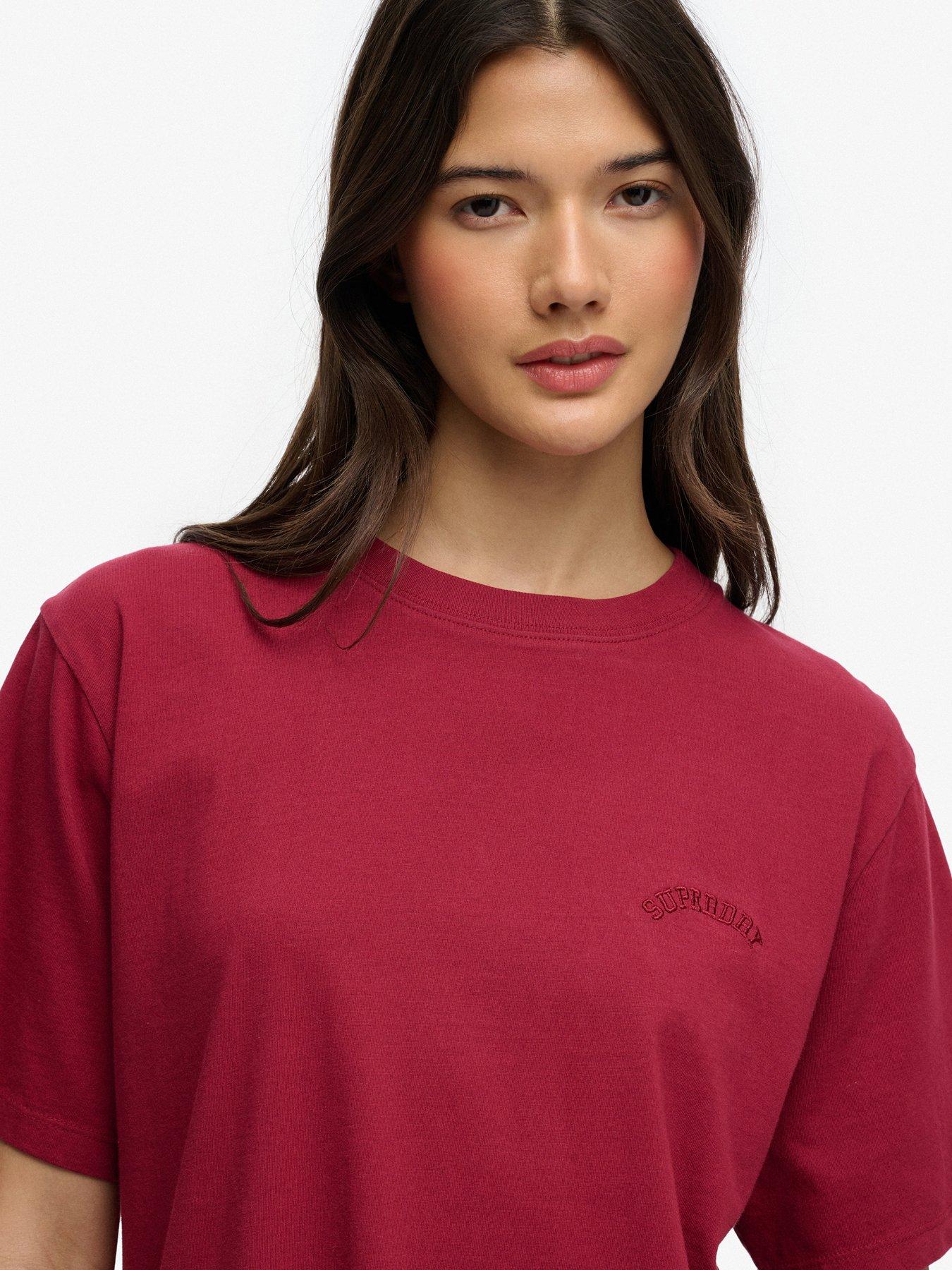 Image 4 of 5 of Superdry Essential Logo Loose T-Shirt - Red