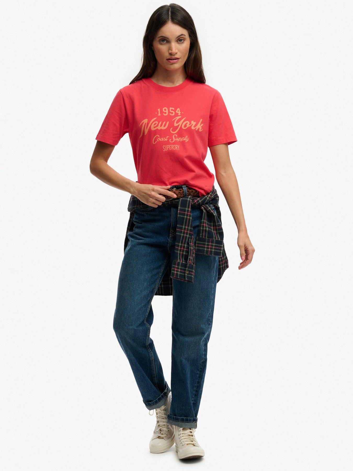 Image 3 of 6 of Superdry Beach Club Relaxed T-Shirt - Red