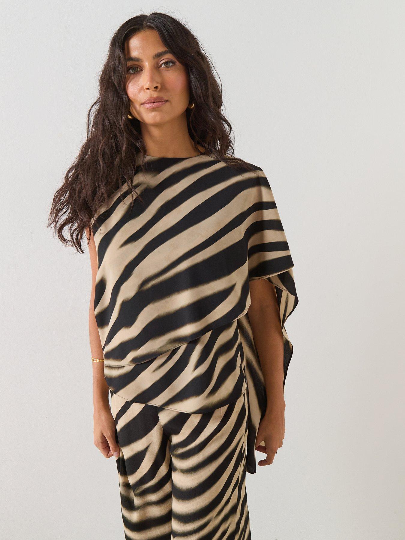  image of mango-printed-foulard-blouse-black