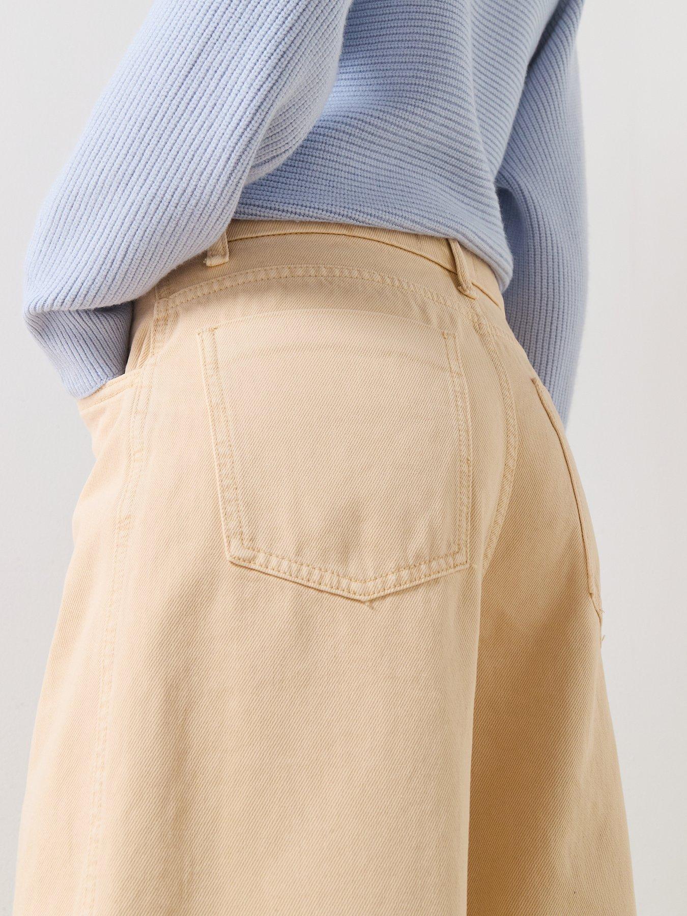 Image 6 of 6 of Mango Mid-rise Balloon Jeans - Vanilla