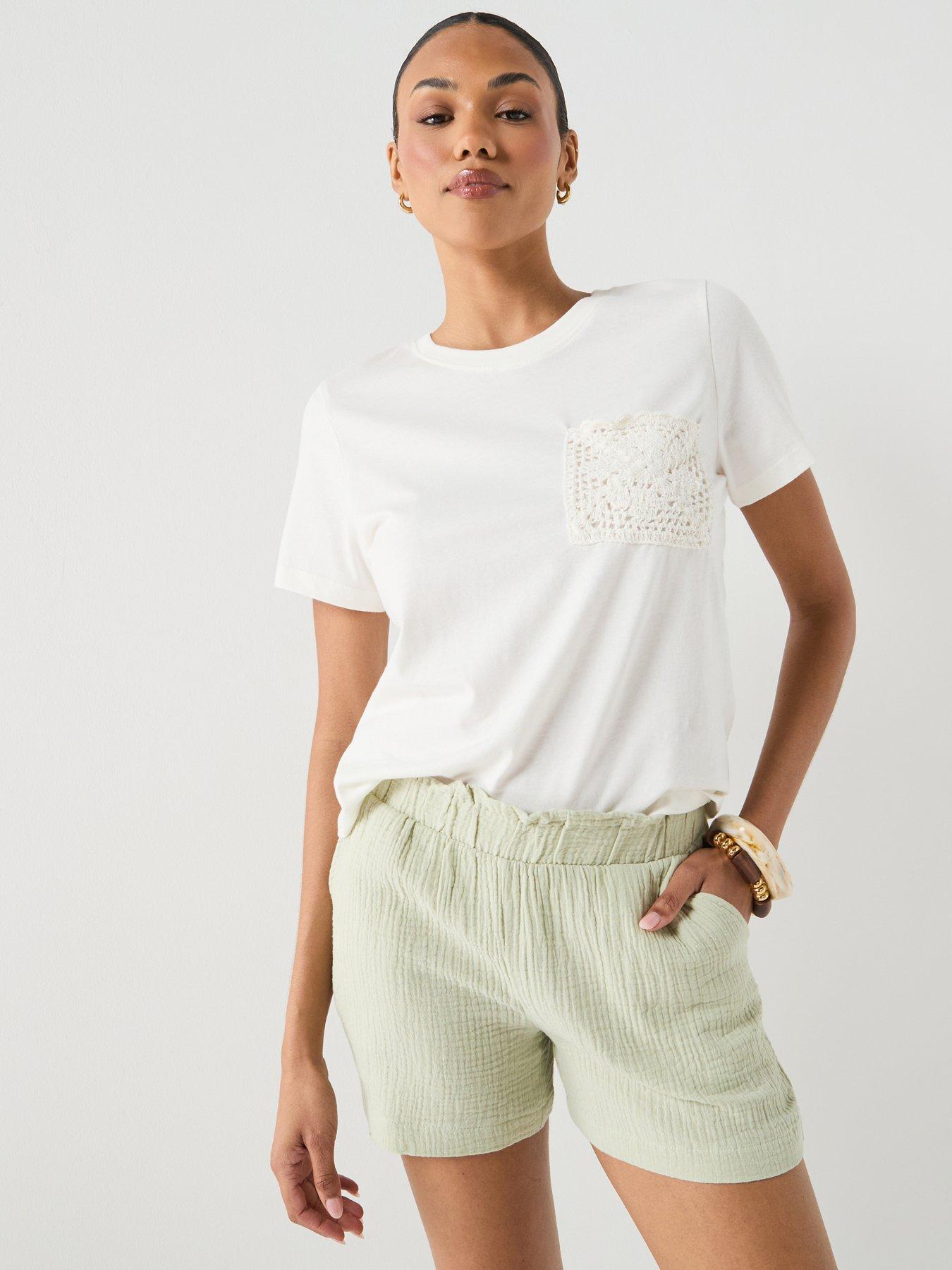 JDY Jdyselma Crochet Pocket Top - White