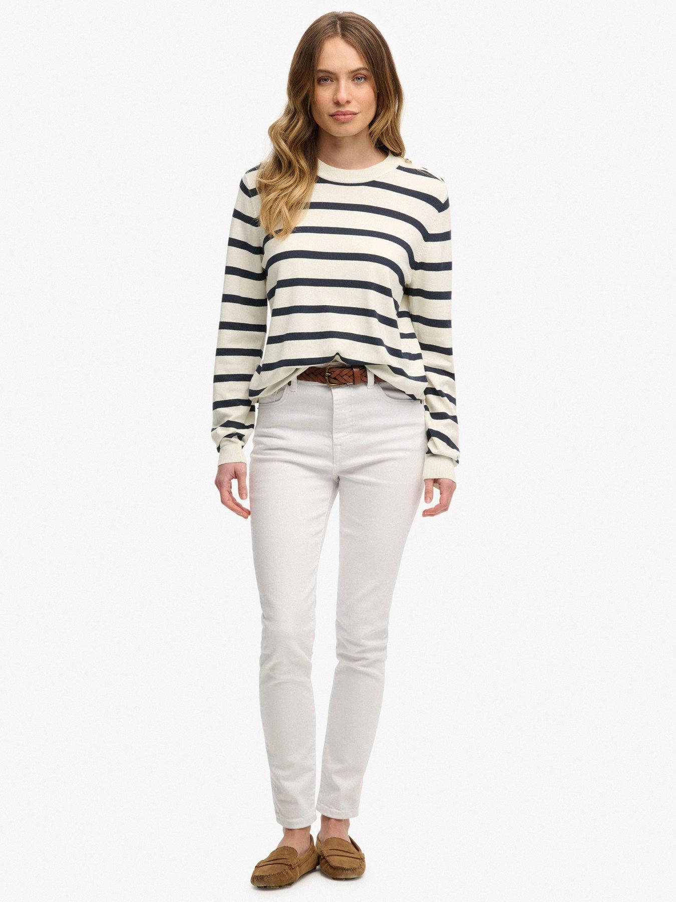 Image 3 of 5 of Superdry Lightweight Essential Jumper - Cream