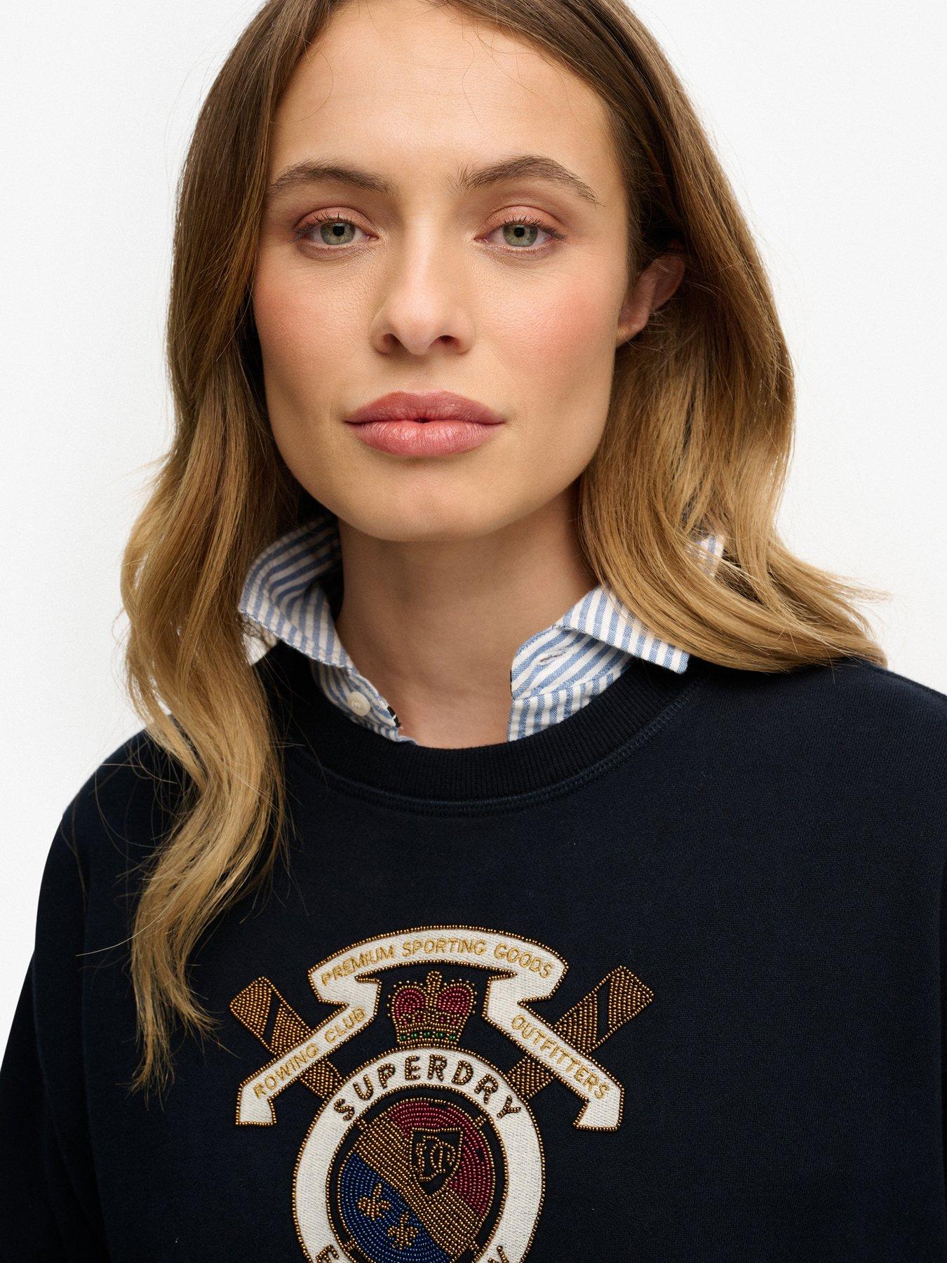 Image 4 of 6 of Superdry Crest Loose Crew Sweatshirt - Blue