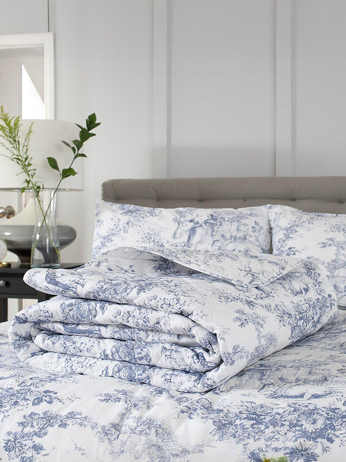 Image 3 of 3 of The Lyndon Co Toile De Jouy Duvet Cover Blue