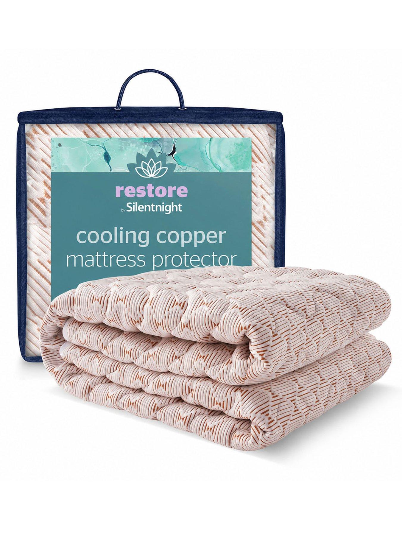 Silentnight Restore Cooling Copper Topper