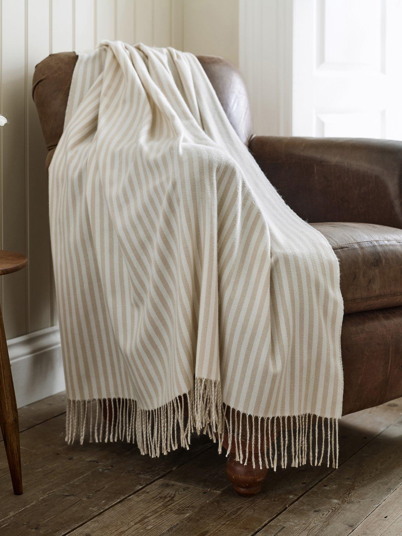 Deyongs LC Salcombe Stripe Throw 130x170cm