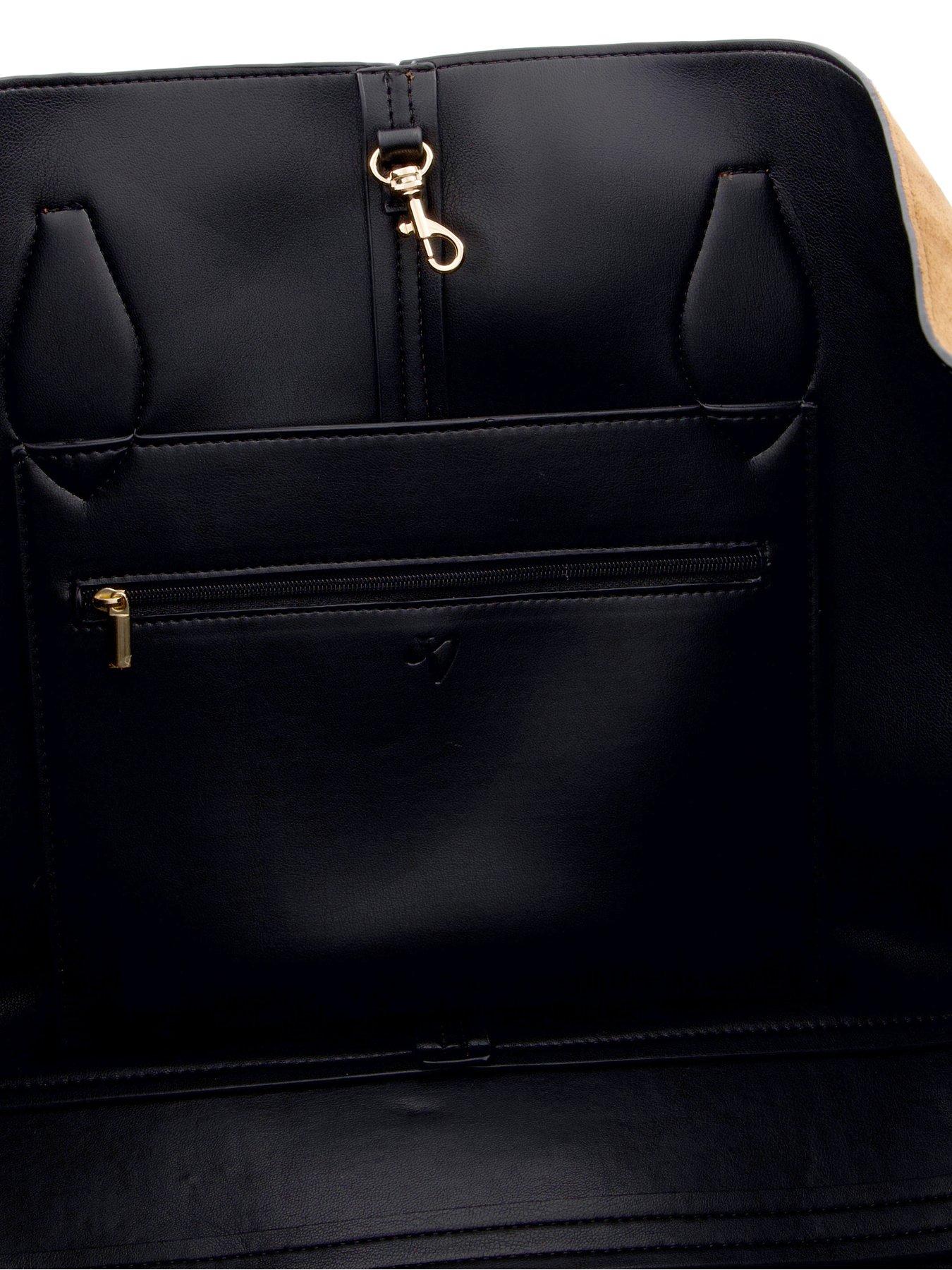  image of the-very-collection-tote-bag-tan