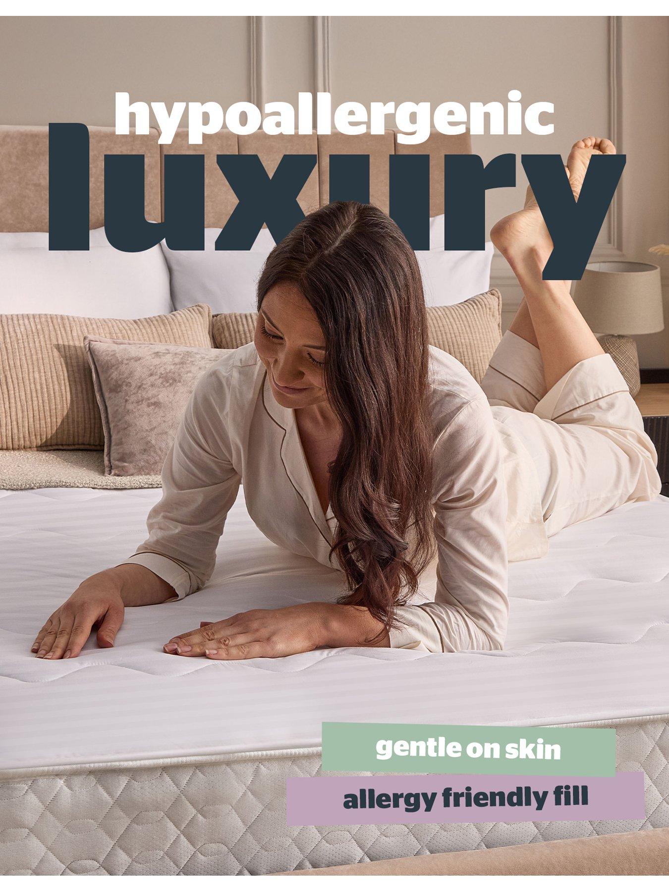 Image 5 of 7 of Silentnight Hotel Collection Mattress Protector