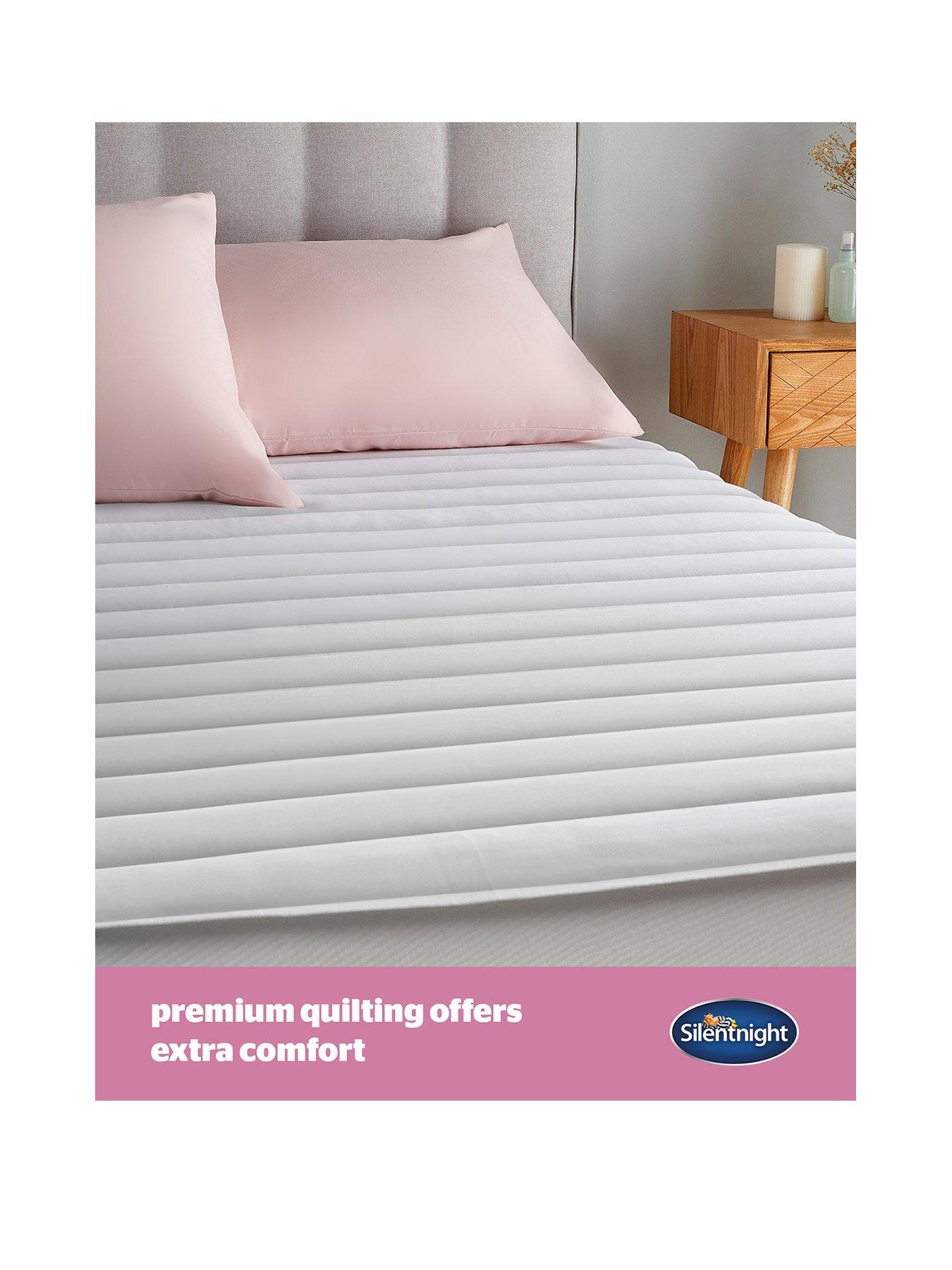 Image 2 of 7 of Silentnight Quilted Small Double Mattress Protector