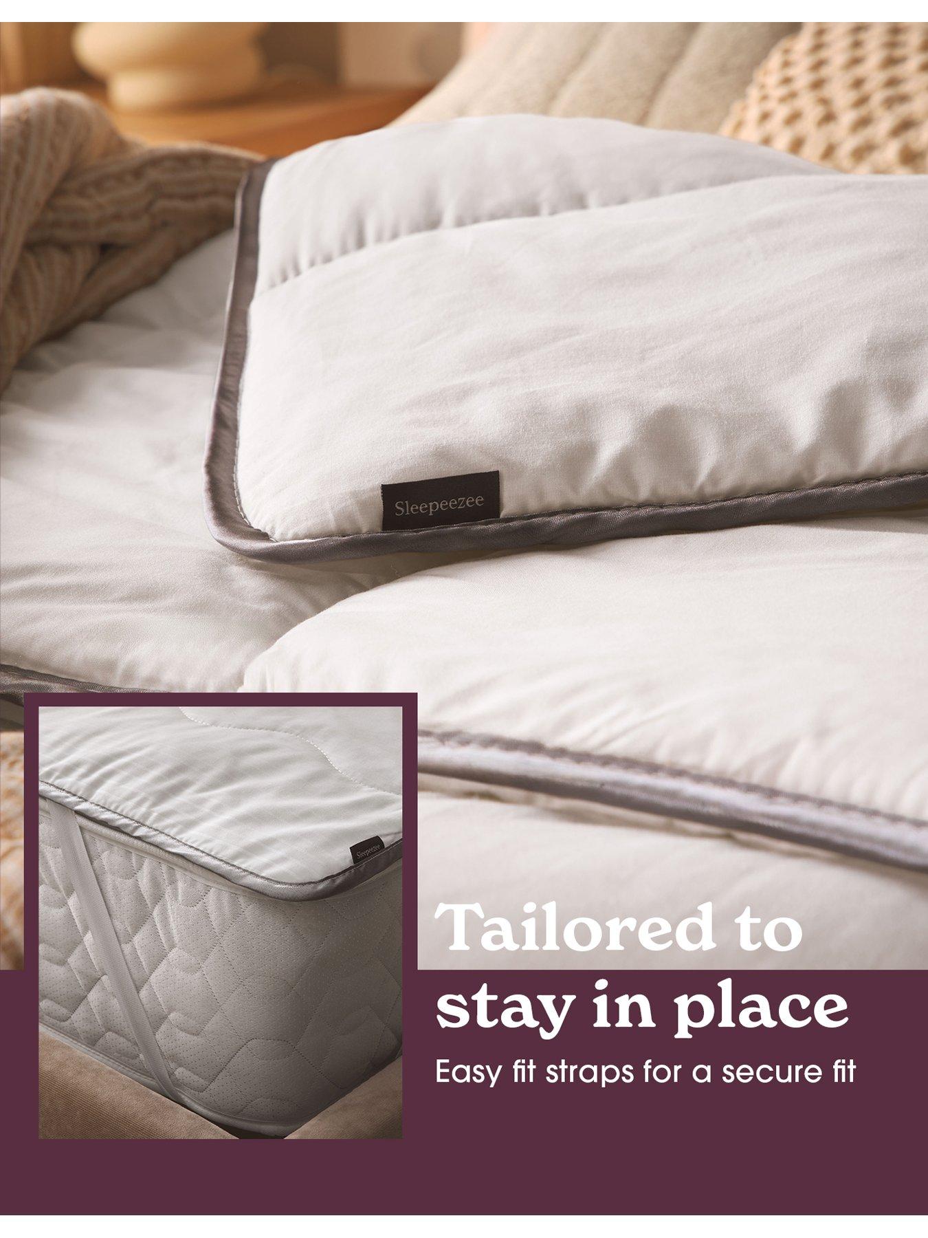 Image 6 of 7 of Sleepeezee Hotel Luxe Quilted Mattress Protector
