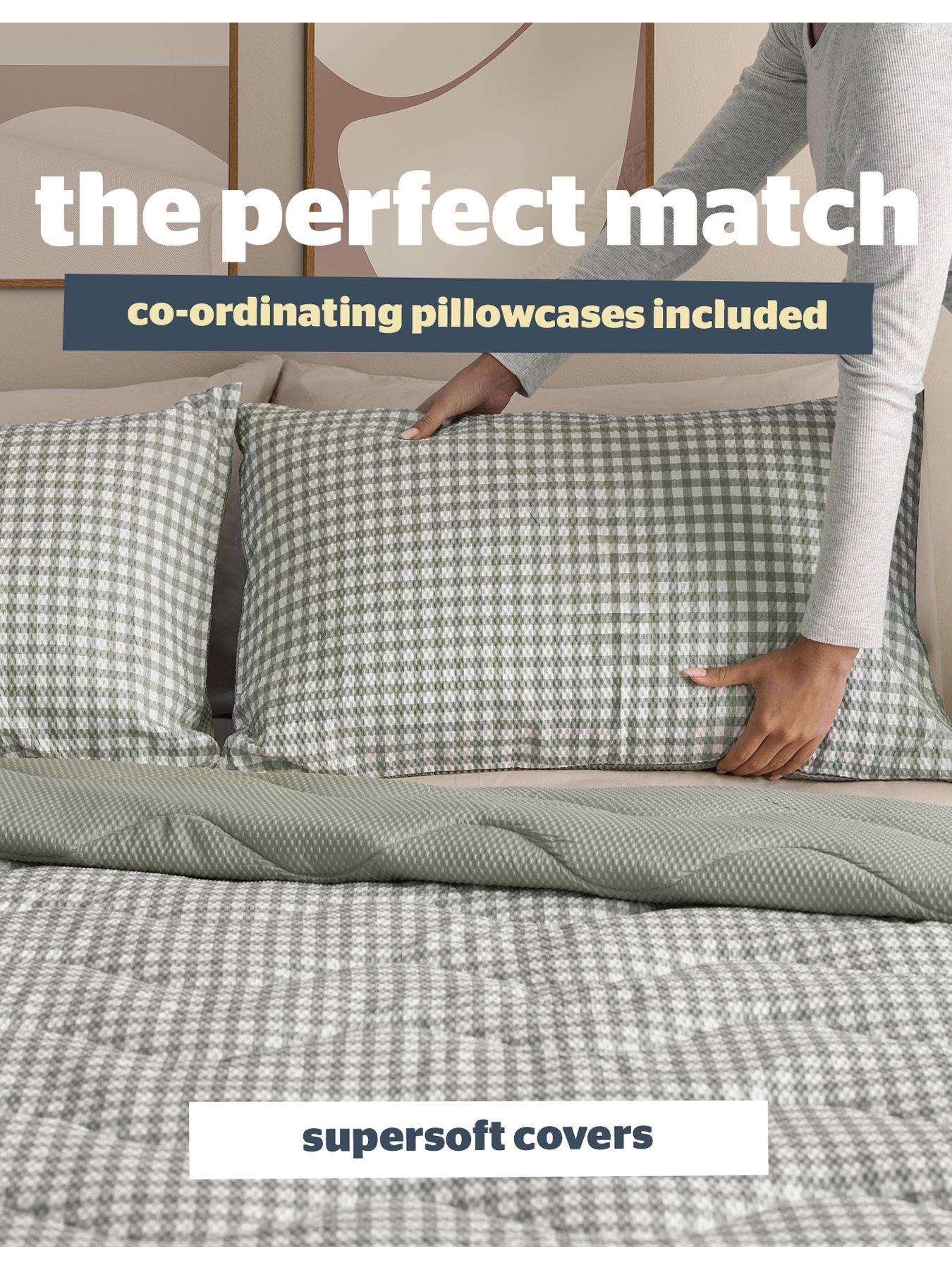 Image 5 of 7 of Silentnight Cooling Summer Coverless Duvet 2.5 Tog Sage Gingham
