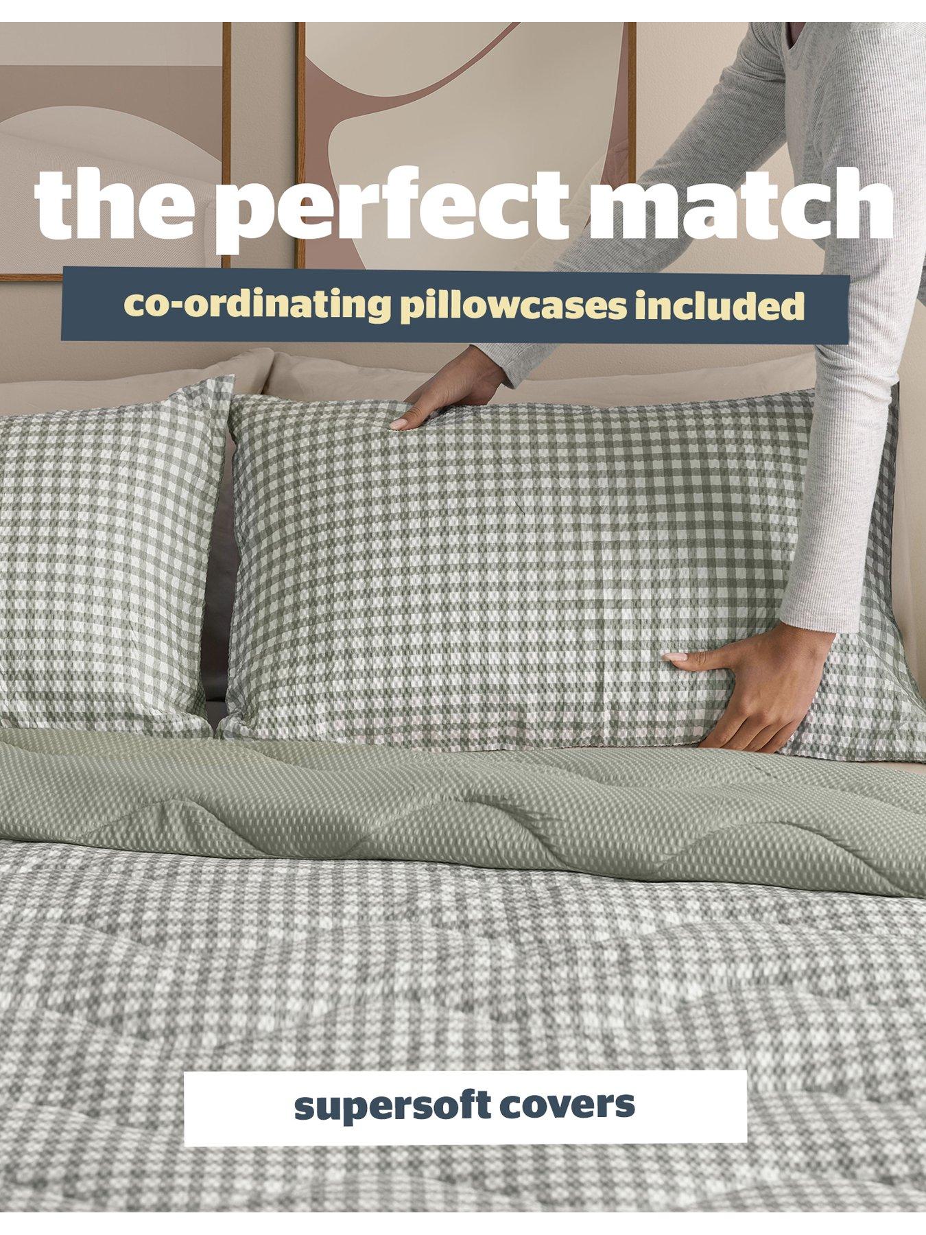 image of silentnight-coverless-duvet-45-tog-sage-gingham