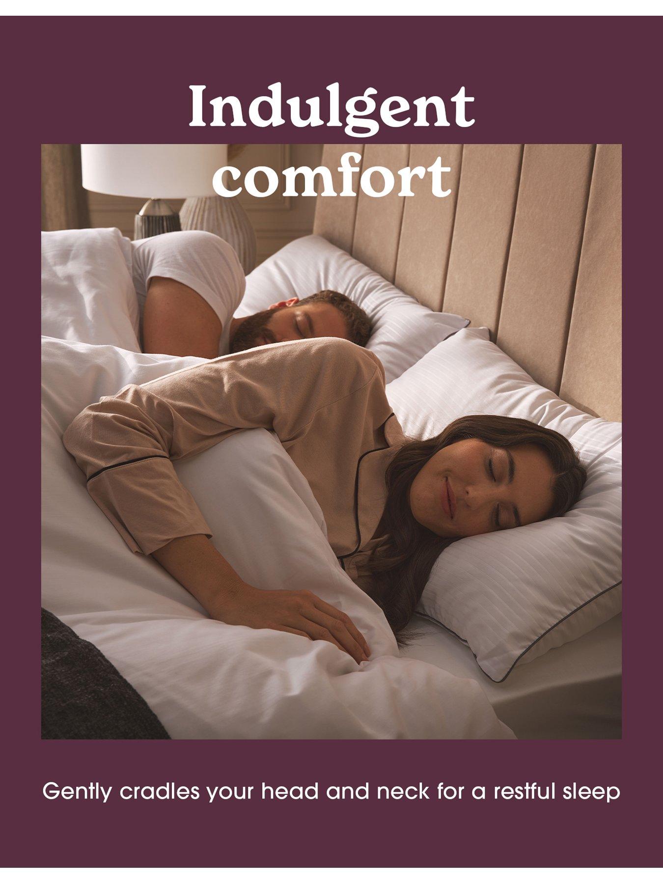  image of sleepeezee-hotel-luxe-pillow-pair