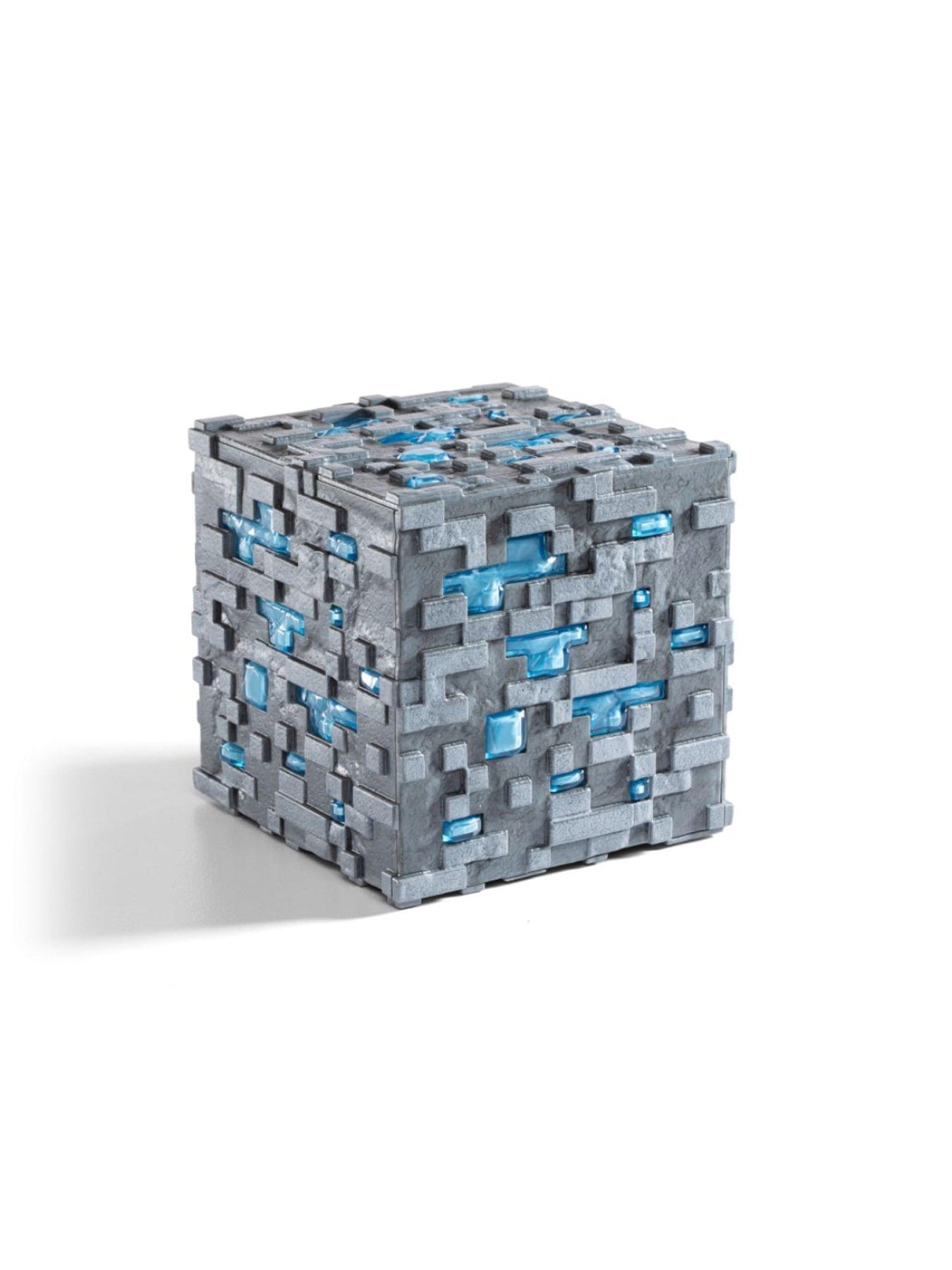 Image 2 of 6 of Minecraft Minecraft Illuminating Diamond Ore