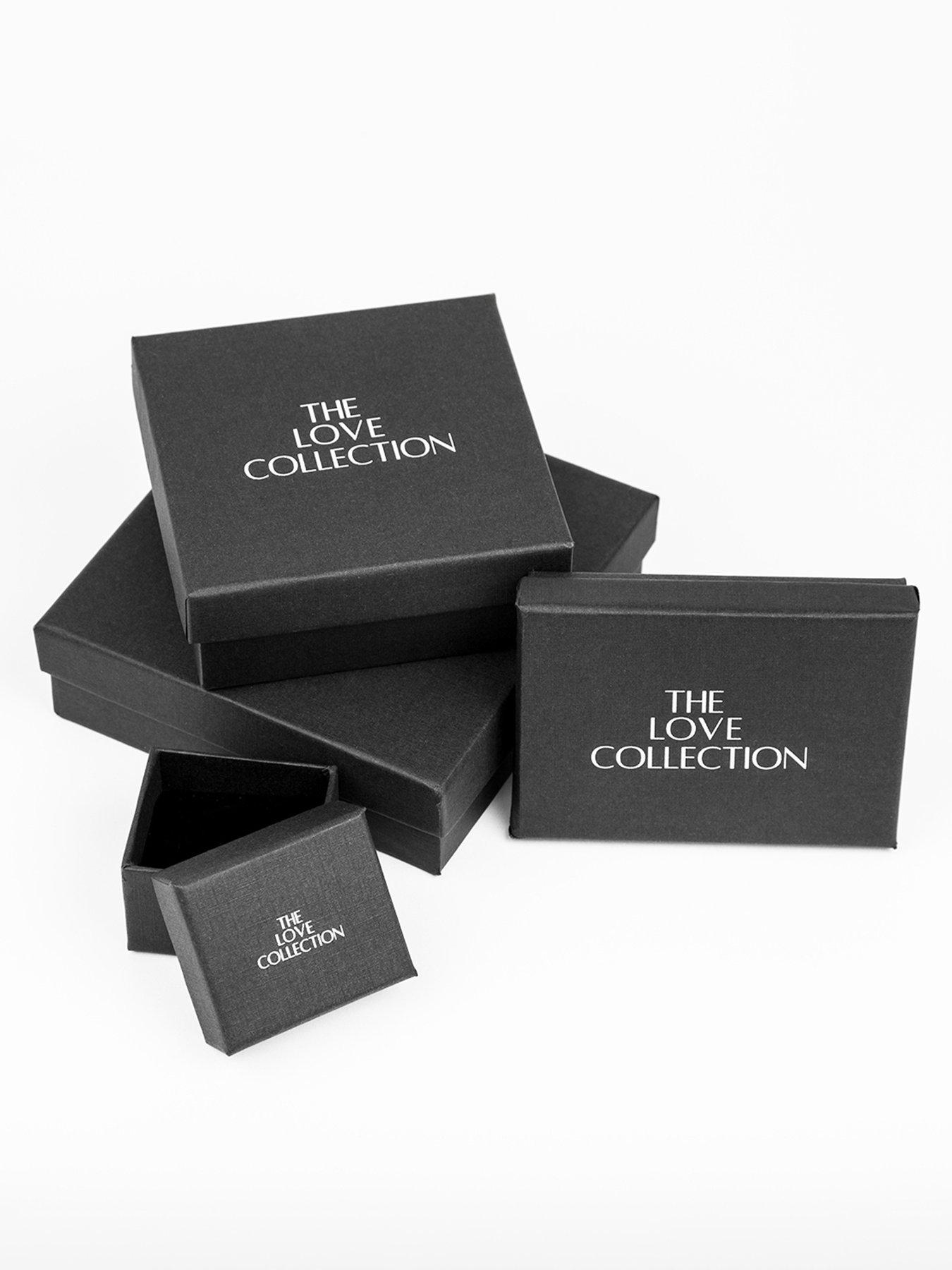 Image 4 of 4 of The Love Collection Men's Personalised Large Signet Ring