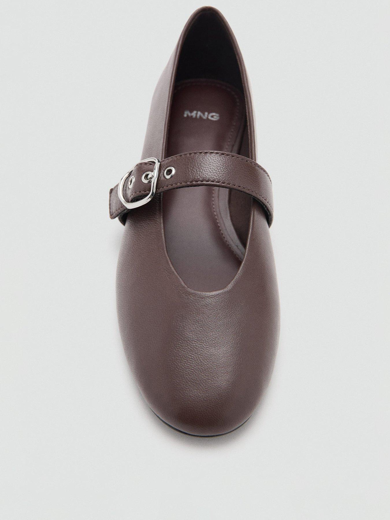  image of mango-shoes-door