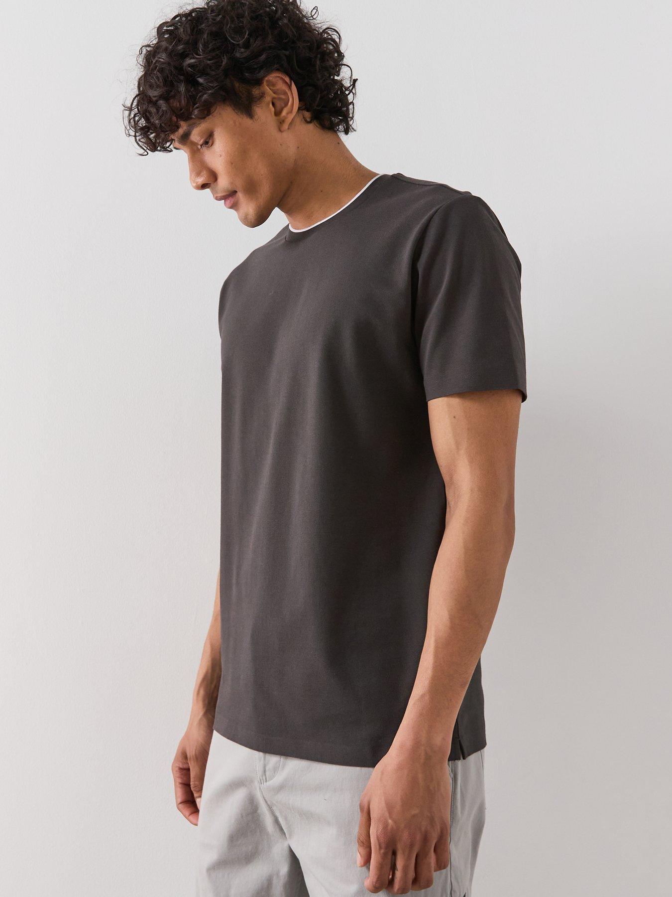  image of mango-performance-garda-t-shirt-grey