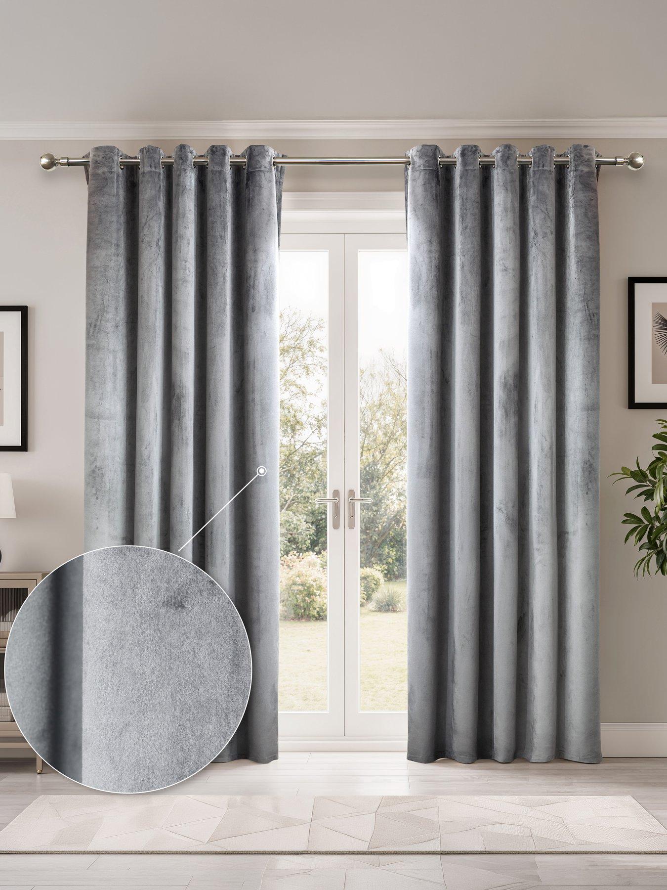 The Very Collection Dusk Velvet Dimout 90x108 Eyelet