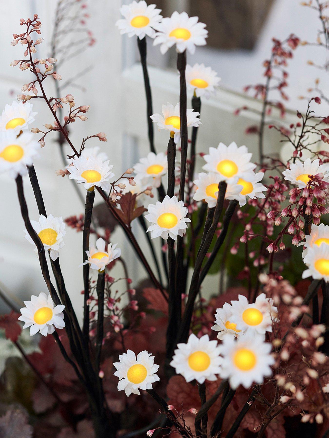 Lights4Fun 30LED Solar Daisy Stake Lights