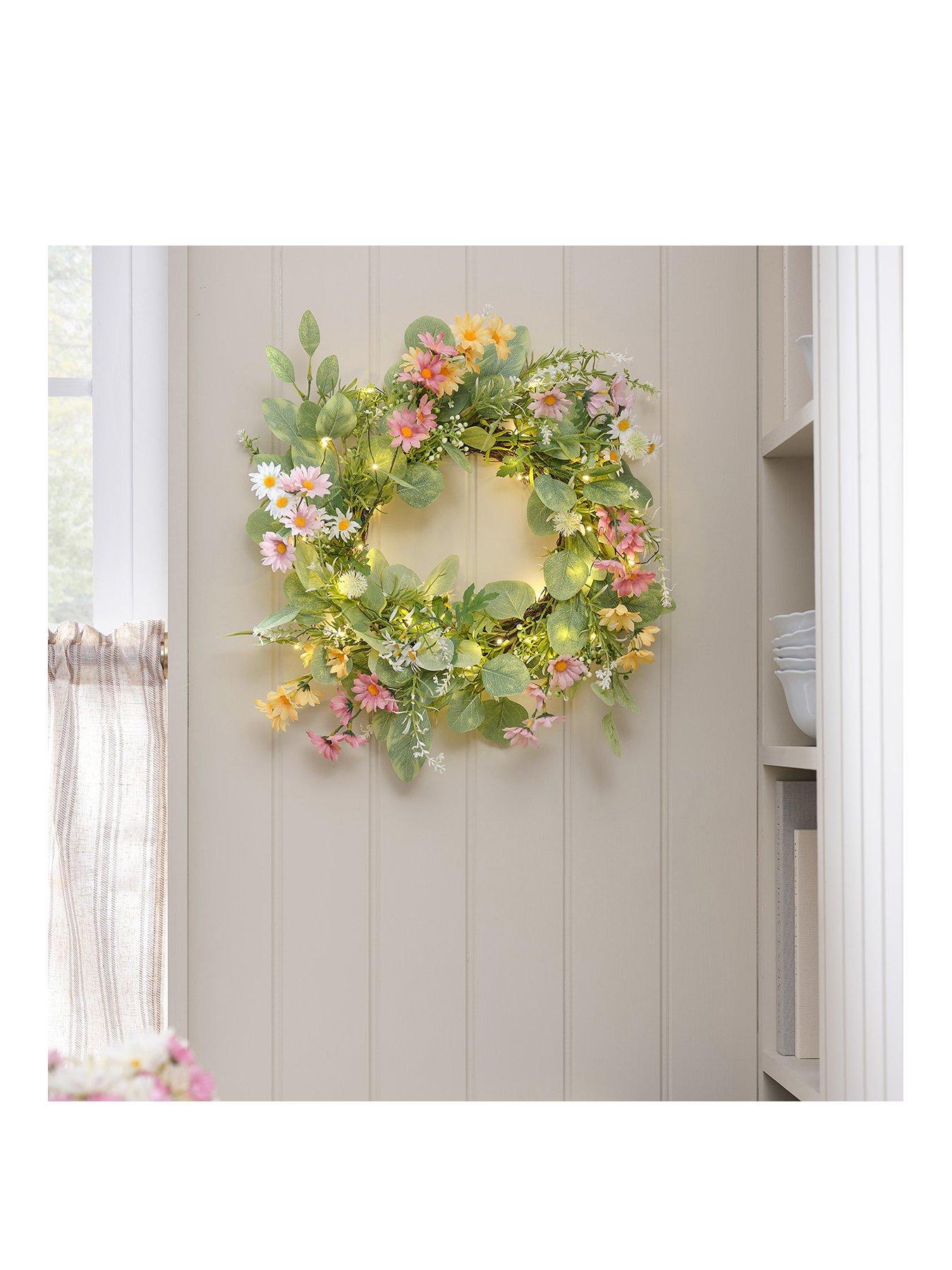 Image 2 of 5 of Lights4Fun 40cm Pre Lit Wilderness Daisy Wreath