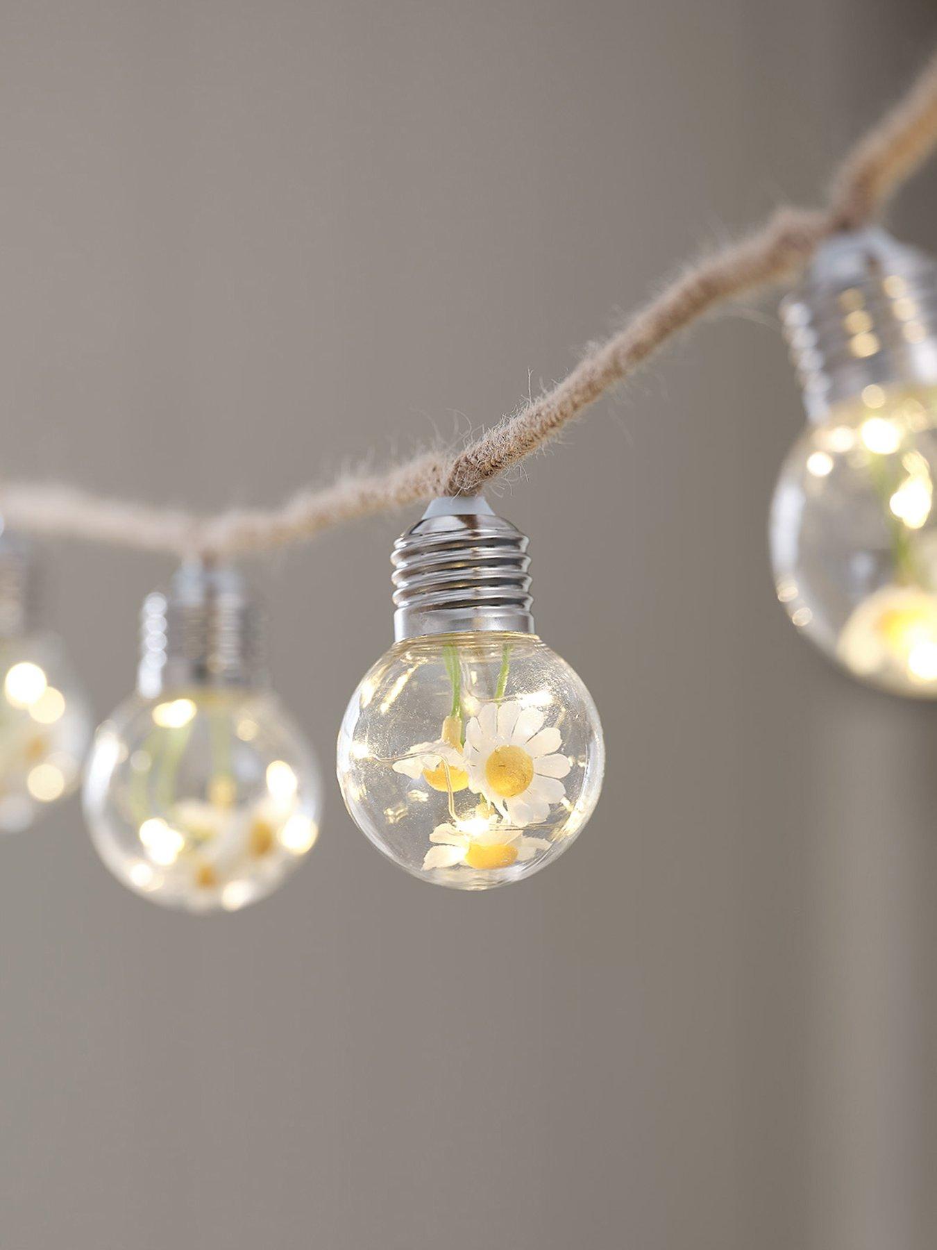 front image of lights4fun-10-daisy-micro-battery-festoon-lights