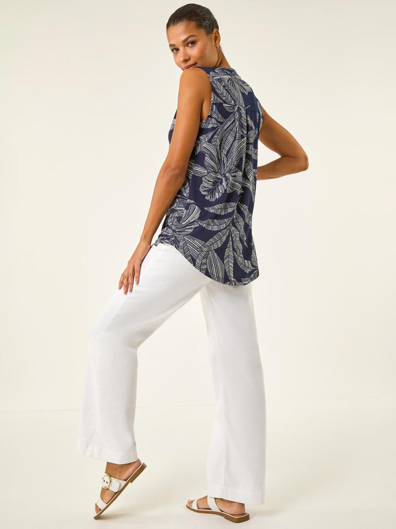 Image 2 of 5 of Roman Floral Puff Print Stretch Vest