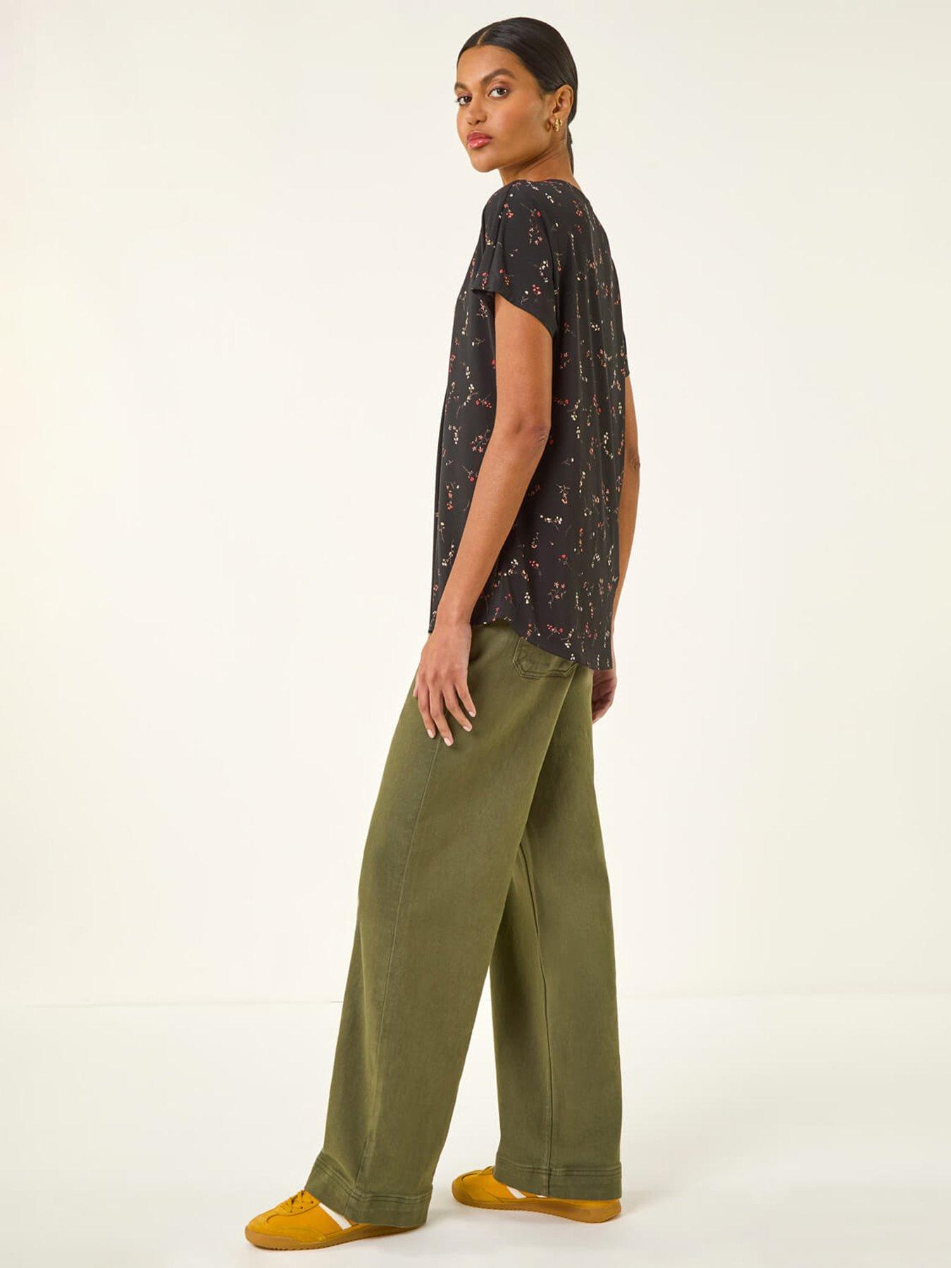 Image 2 of 5 of Roman Floral Print V-neck Top
