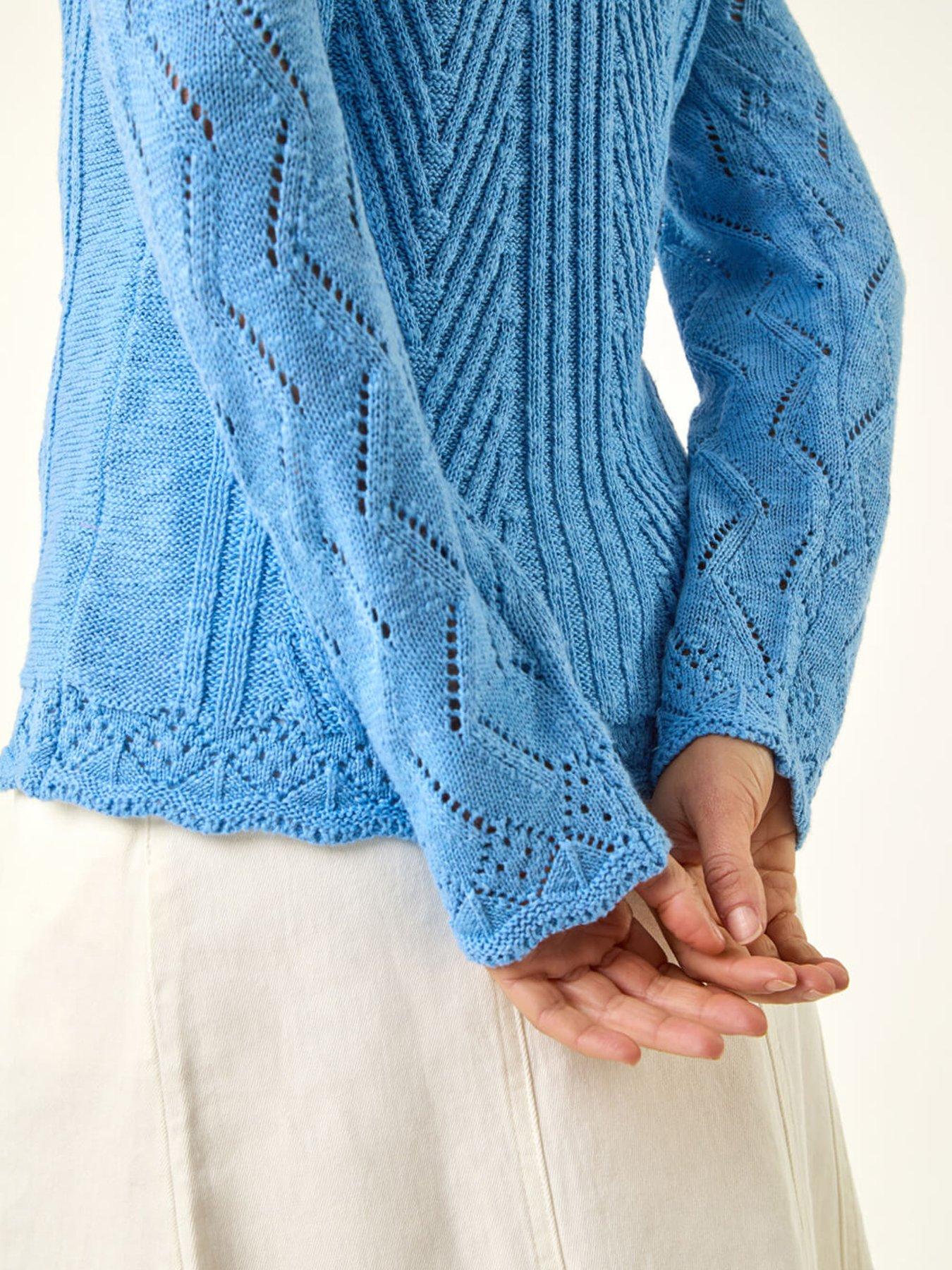 Image 5 of 5 of Roman Scallop V-neck Knit Jumper