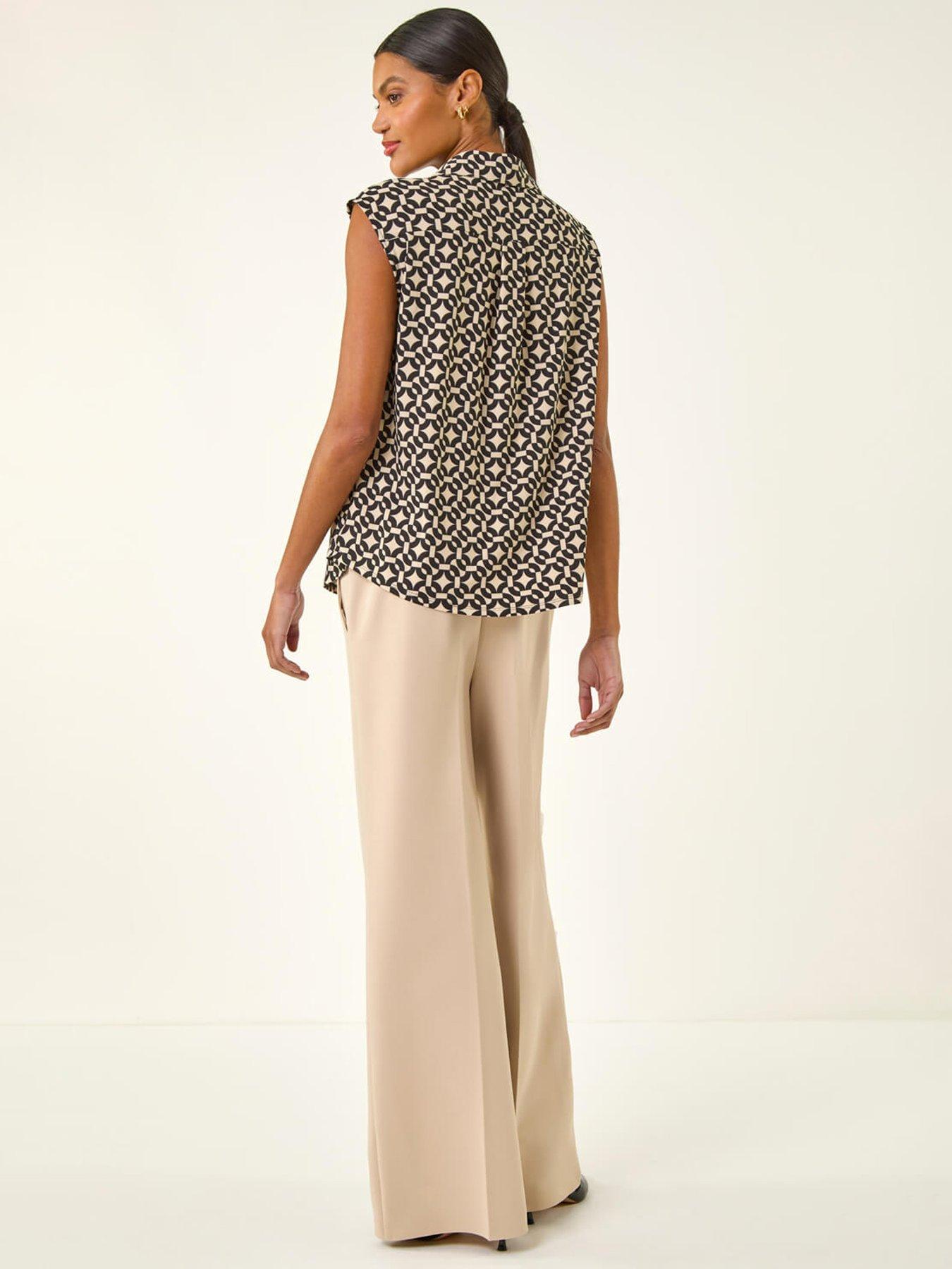 Image 2 of 5 of Roman Geometric Sleeveless Shirt