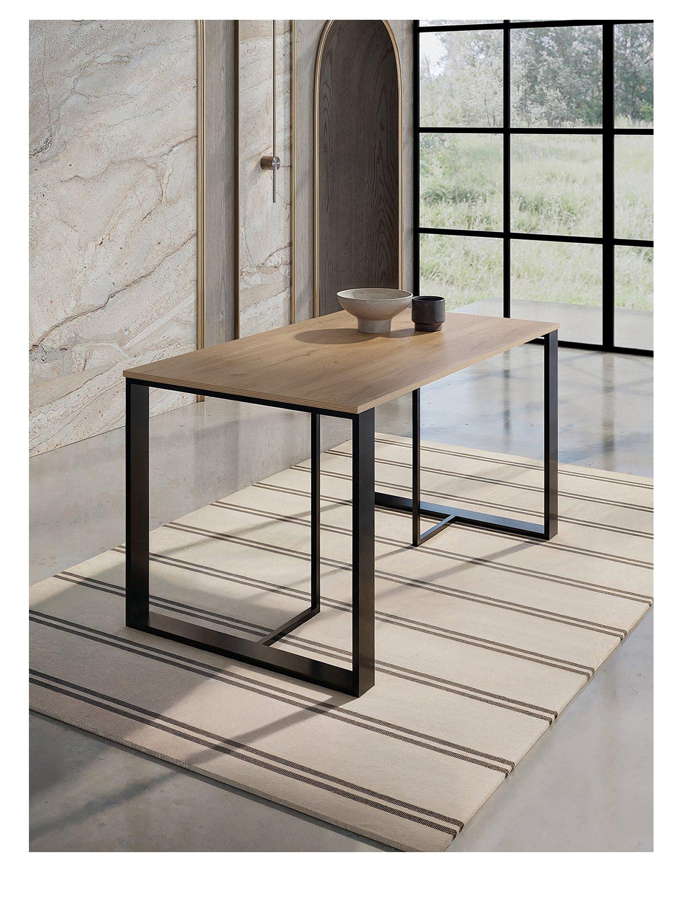 stillFront image of decortie-lenora-dining-table-oak