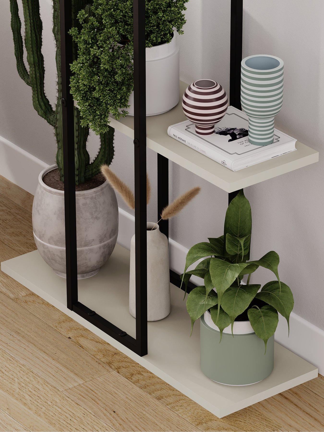 Image 4 of 6 of Decortie Vetra Plant Stand - Sandstone
