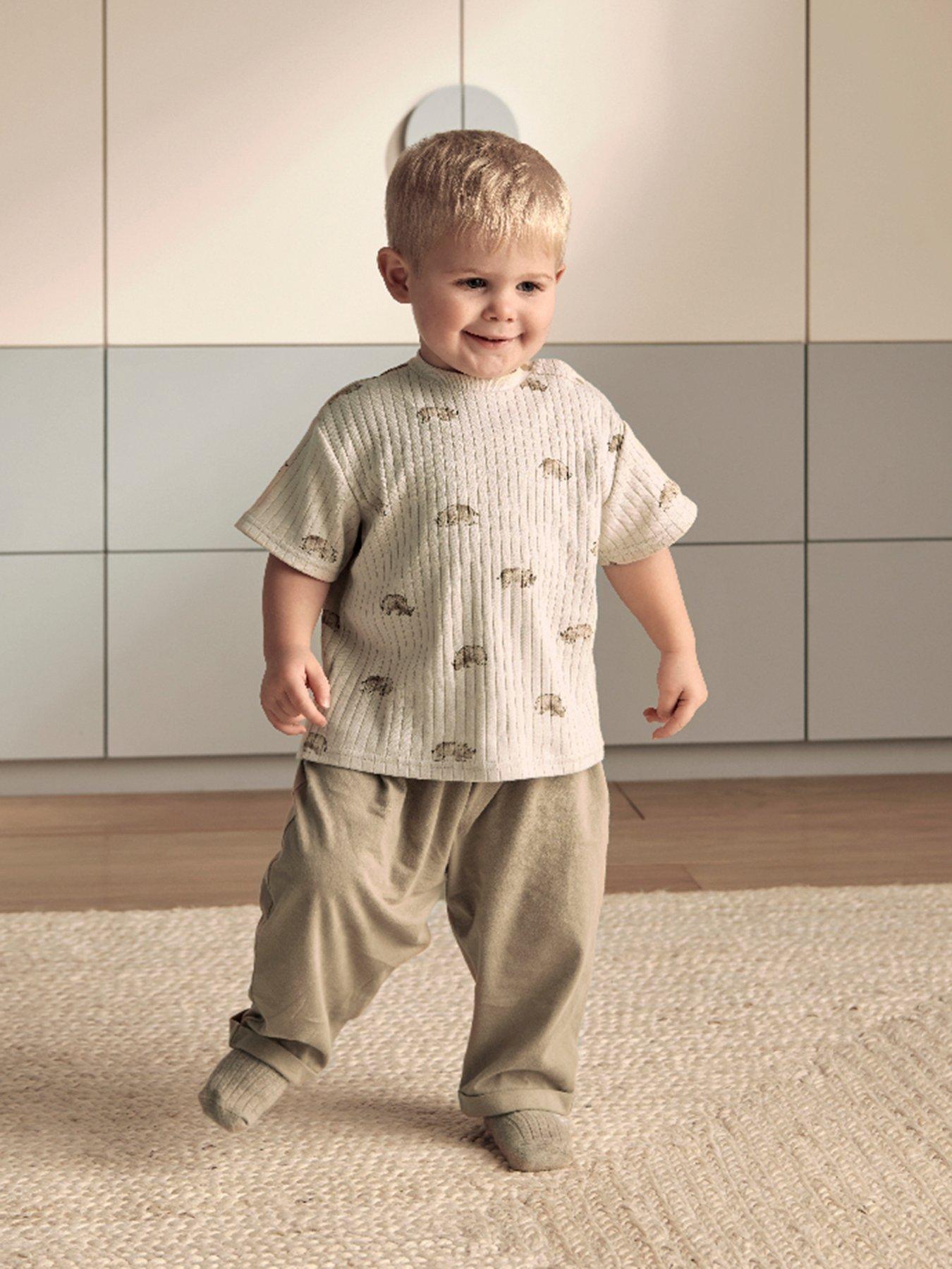 Mamas & Papas Baby Boys 2 Piece Rhino Ribbed T-shirt  &  Trousers Set - Beige