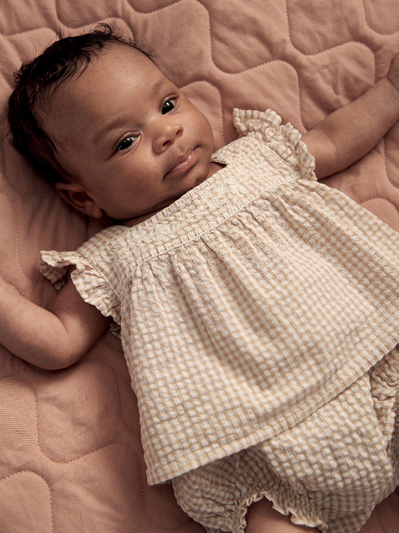 Mamas & Papas Baby Girls 2 Piece Gingham Blouse  &  Bloomers Set - Pink