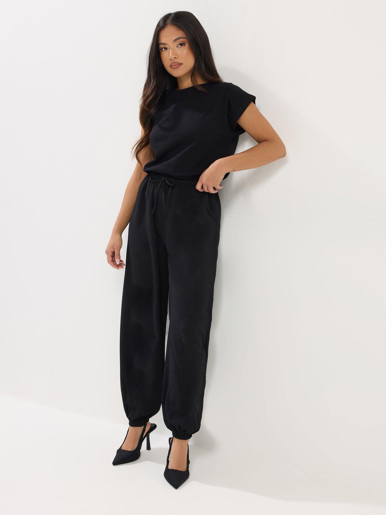Image 3 of 5 of PixieGirl Petite Balloon Crepe Trouser - Black