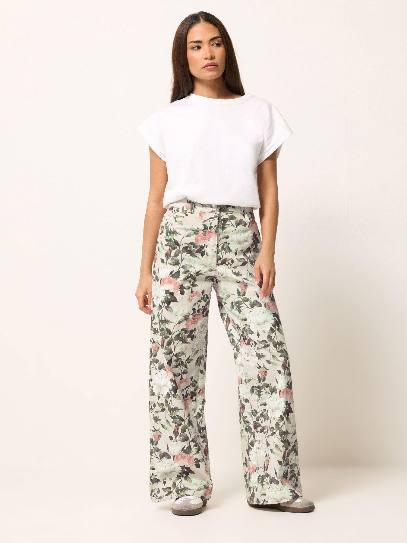 Image 3 of 5 of PixieGirl Petite Floral Stretch Denim Wide Leg Jean - White