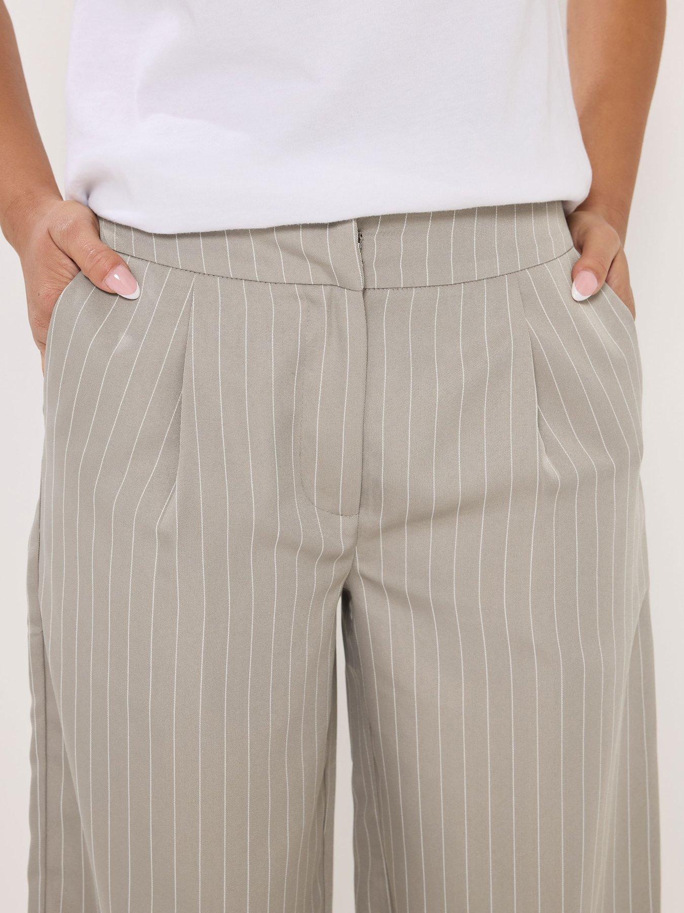 Image 4 of 5 of PixieGirl Petite Balloon Pinstripe Trouser - Grey