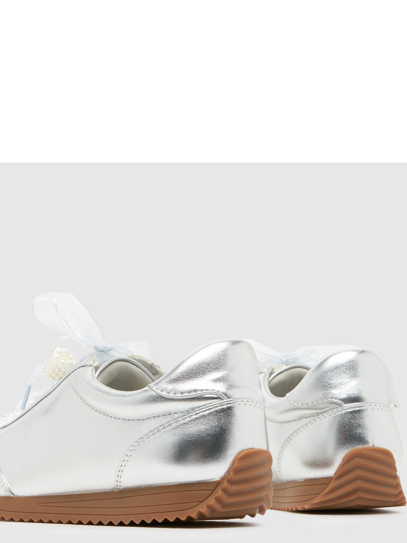  image of schuh-youth-mittens-charm-trainer-silver