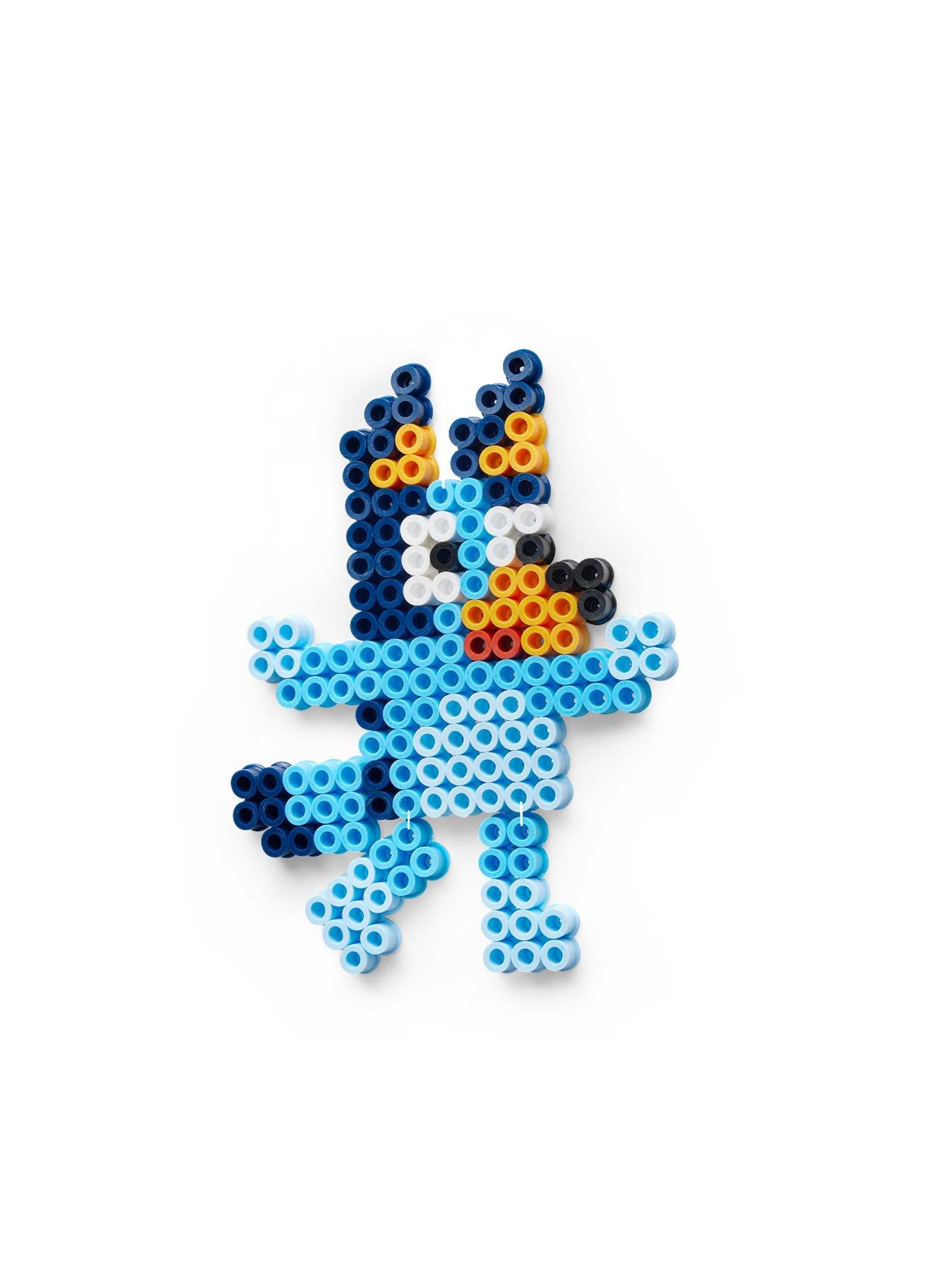 Image 2 of 2 of Hama Bluey Maxi Beads Tub with Pegboards