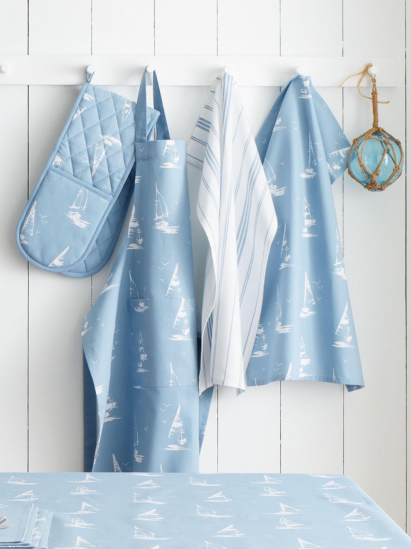  image of catherine-lansfield-salcombe-boats-apron